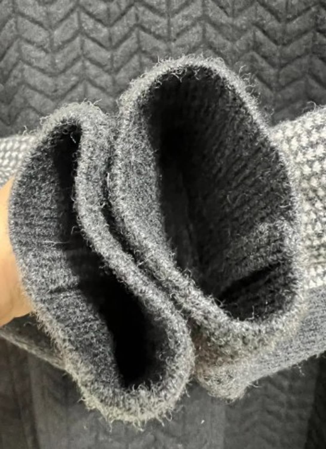 시스템 남성 헤링본체크배색니트티 95 상품이미지4