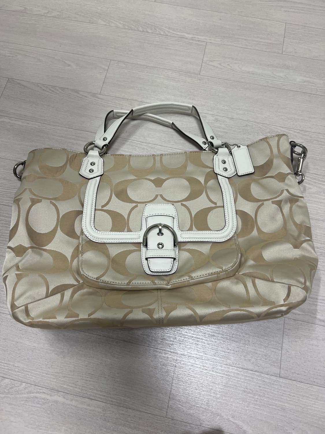 코치 시그니처 2way 숄더백 아이보리 상품이미지2