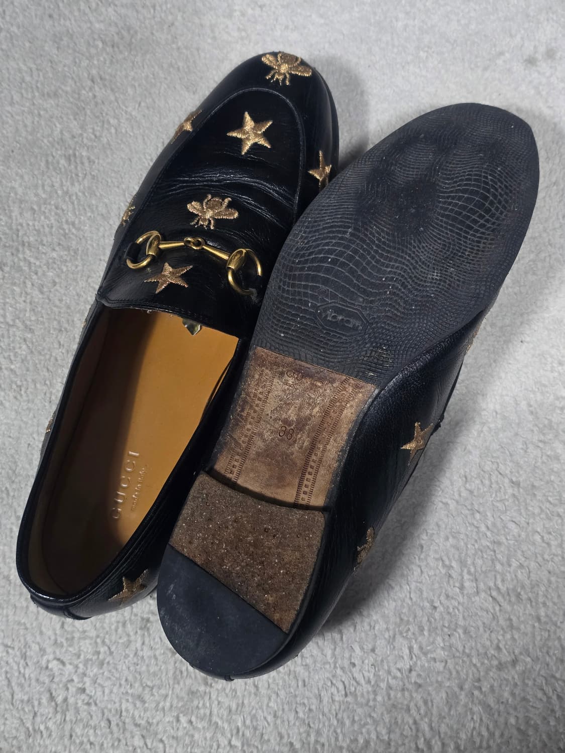 구찌 홀스래빗 조르단 꿀벌 자수 레더 로퍼 38 상품이미지6