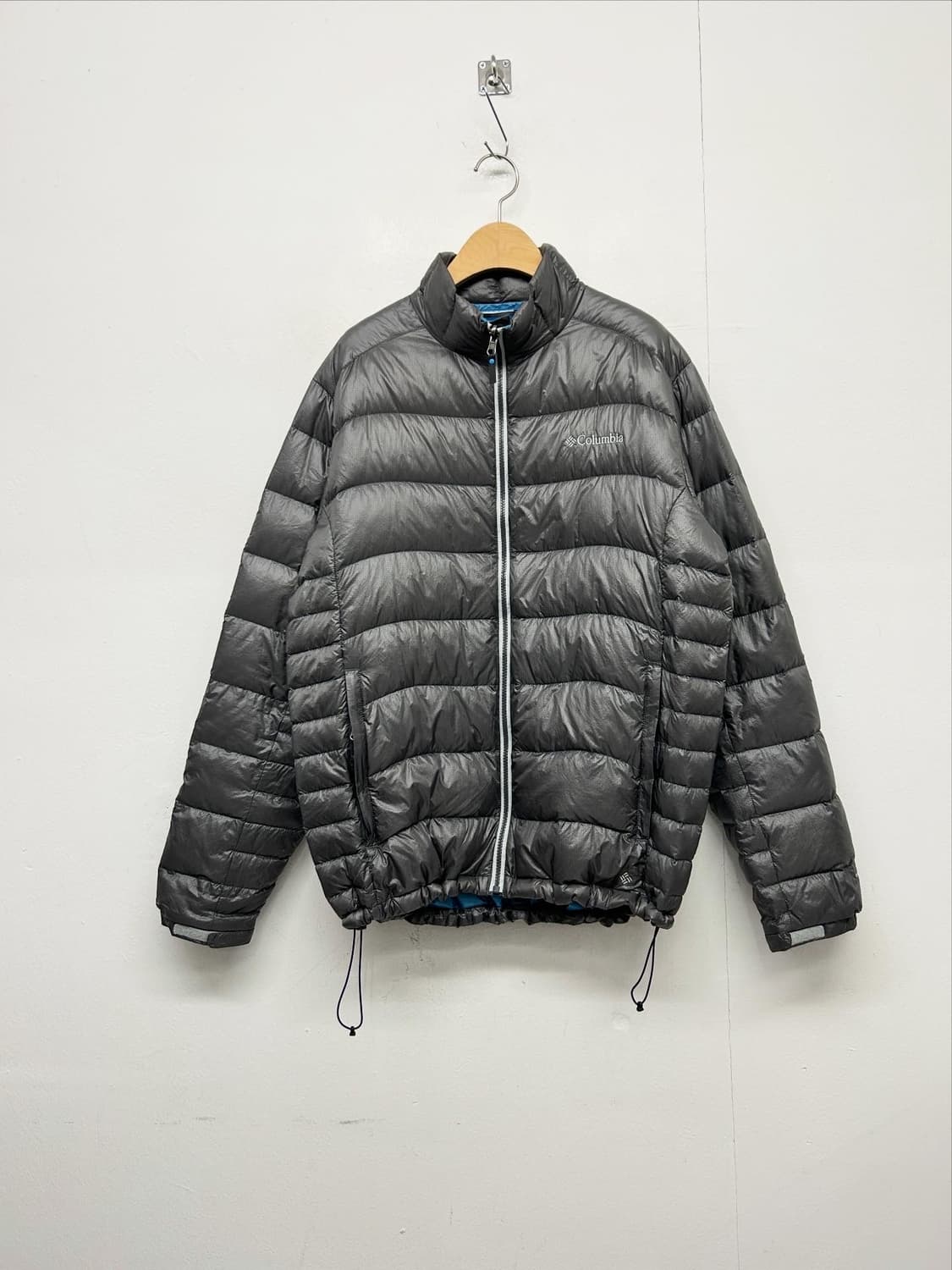 JPN Columbia 경량 다운 패딩 상품이미지1