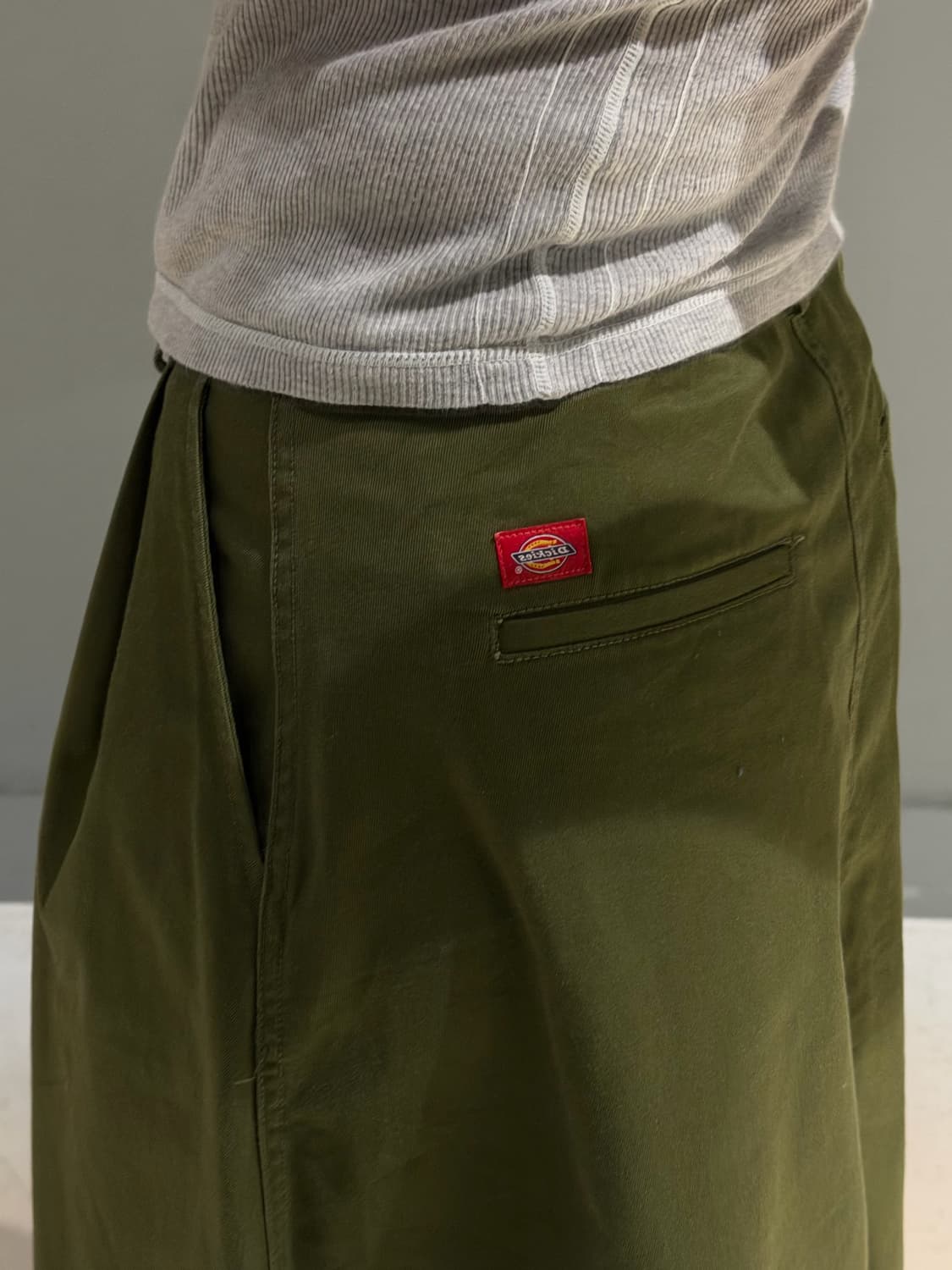 Dickies pintuck detail ballon skirt 상품이미지4