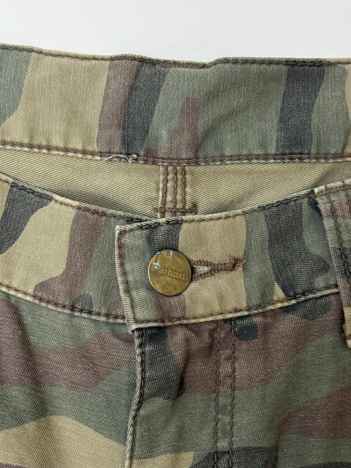 Carhartt 칼하트 카모패턴 카고 하프 팬츠 상품이미지4