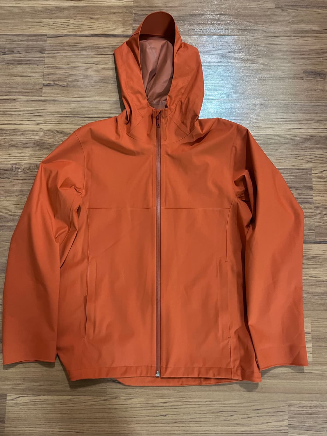 유니클로 바람막이 M 상품이미지1