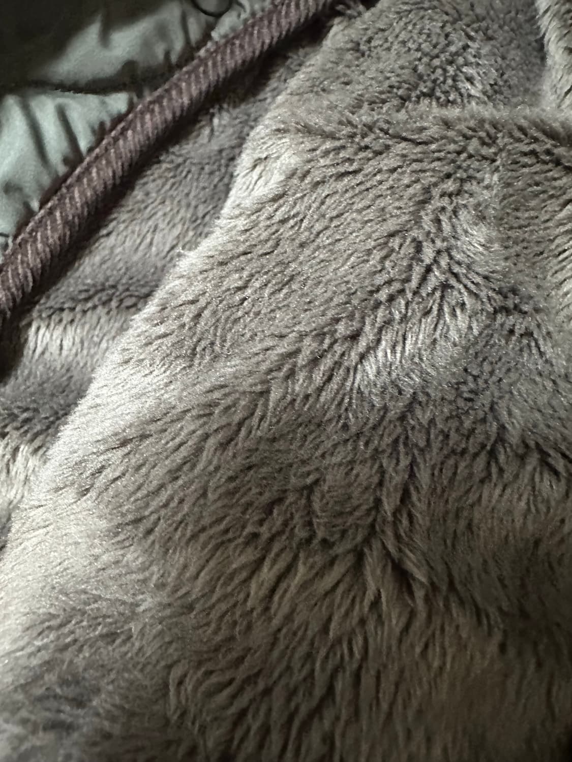 미쏘 코듀로이 경량 패딩 판매 착용1회 상품이미지3