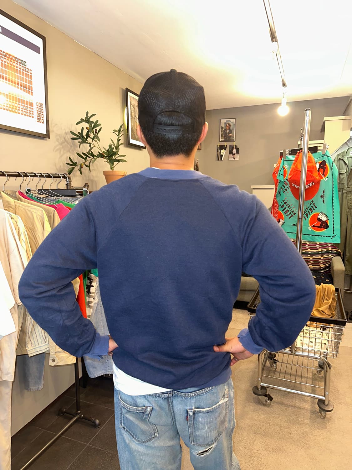 80’s Levi’s V-neck logo print sweatshirt 상품이미지6