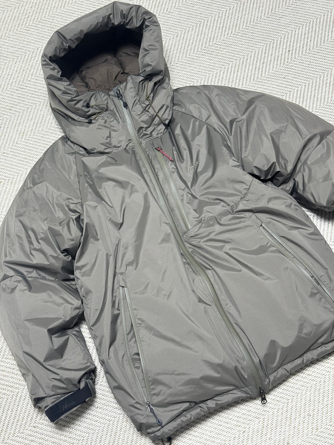 난가 오로라텍스 다운자켓 (미디엄그레이) 상품이미지1