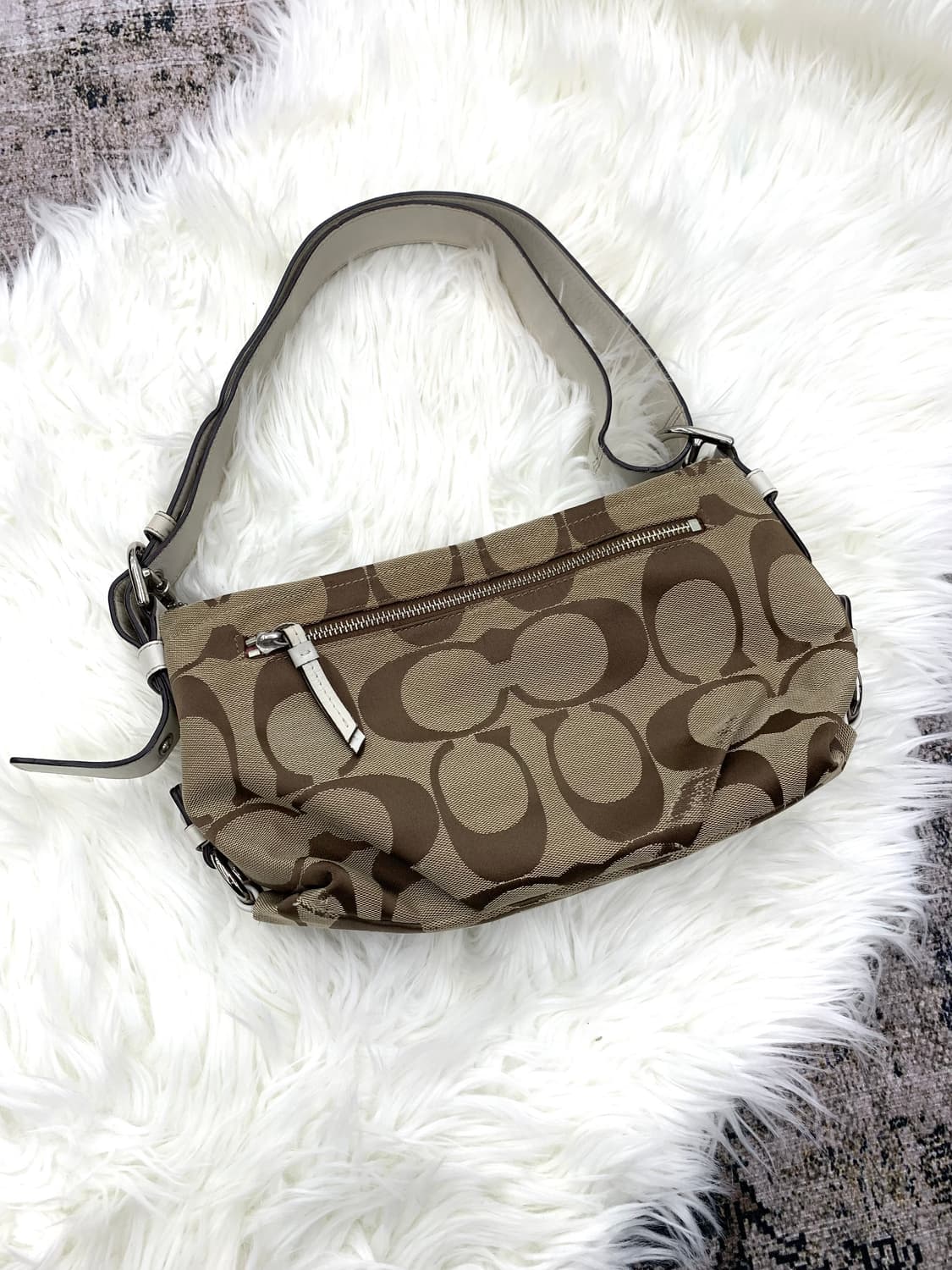 Y2K mood coach shoulder bag  상품이미지2