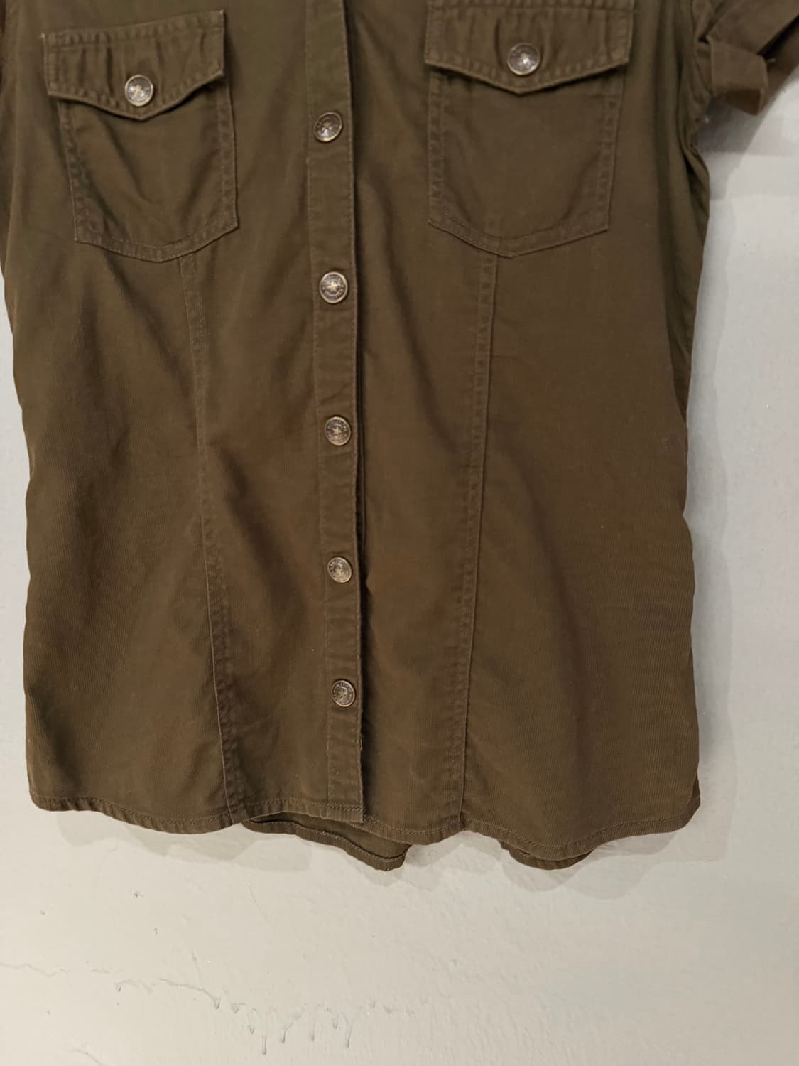 back number v-neck pocket shirt 상품이미지7