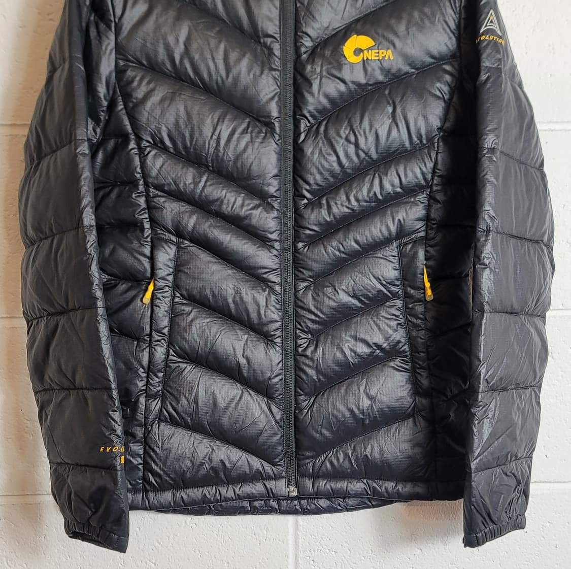 네파(여성용) 에볼루션 800필파워 구스다운(거위털) 경량패딩점퍼 판매 상품이미지4