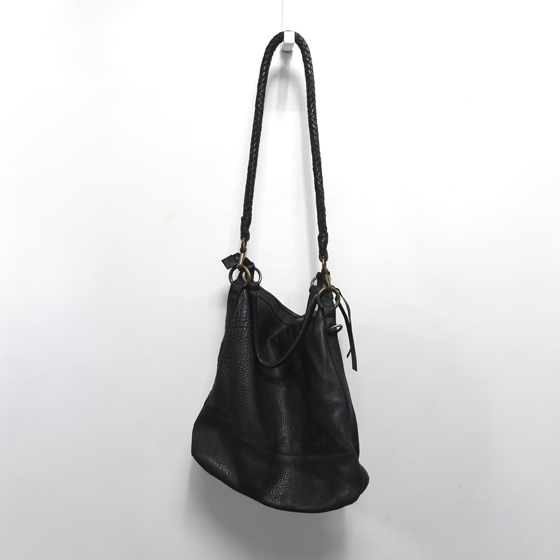 TIME 타임 카우레더 핸들 크로스 숄더백 상품이미지4