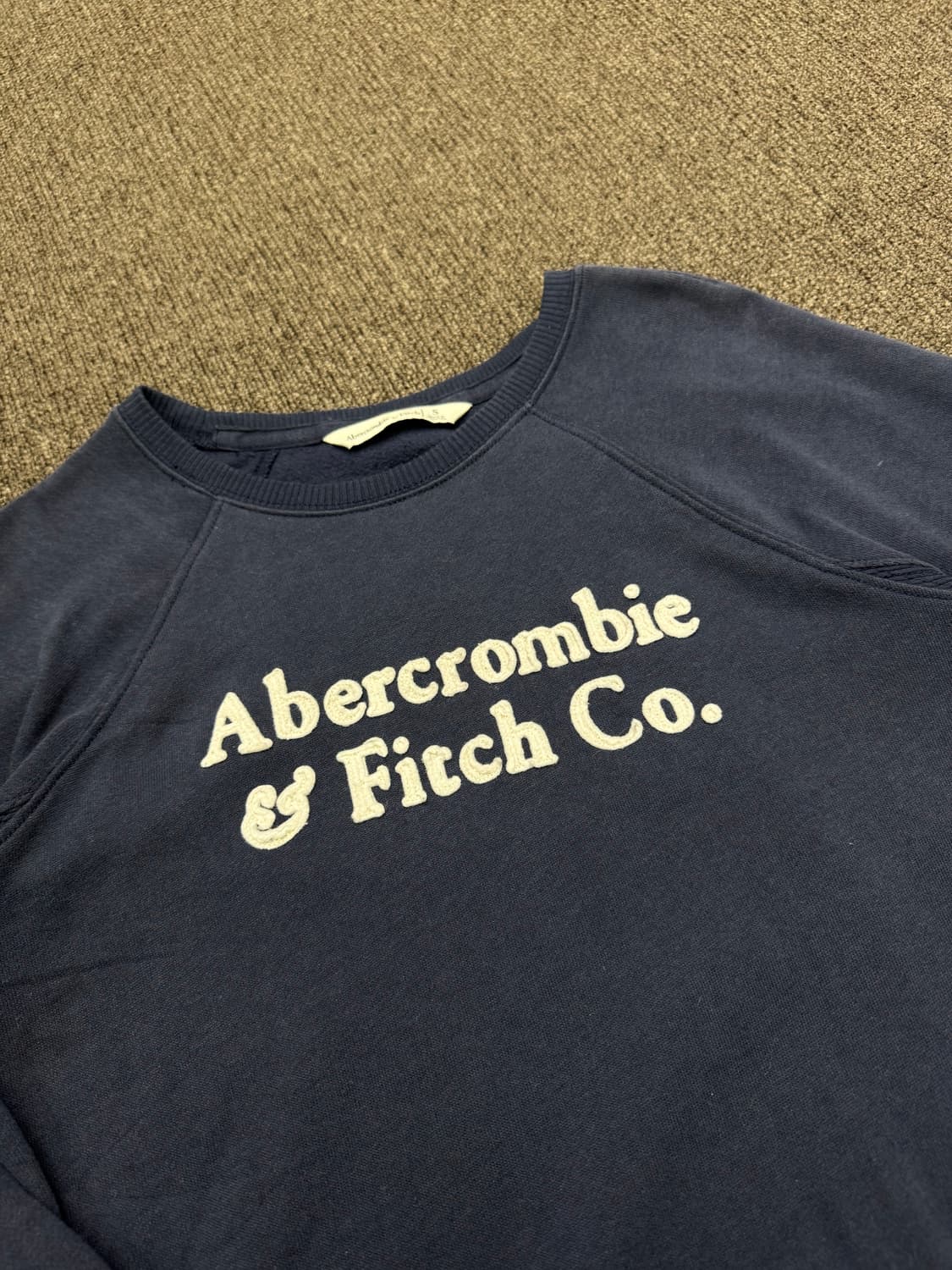 S)아베크롬비 빈티지 패치 자수 네이비 스웻셔츠 상품이미지2