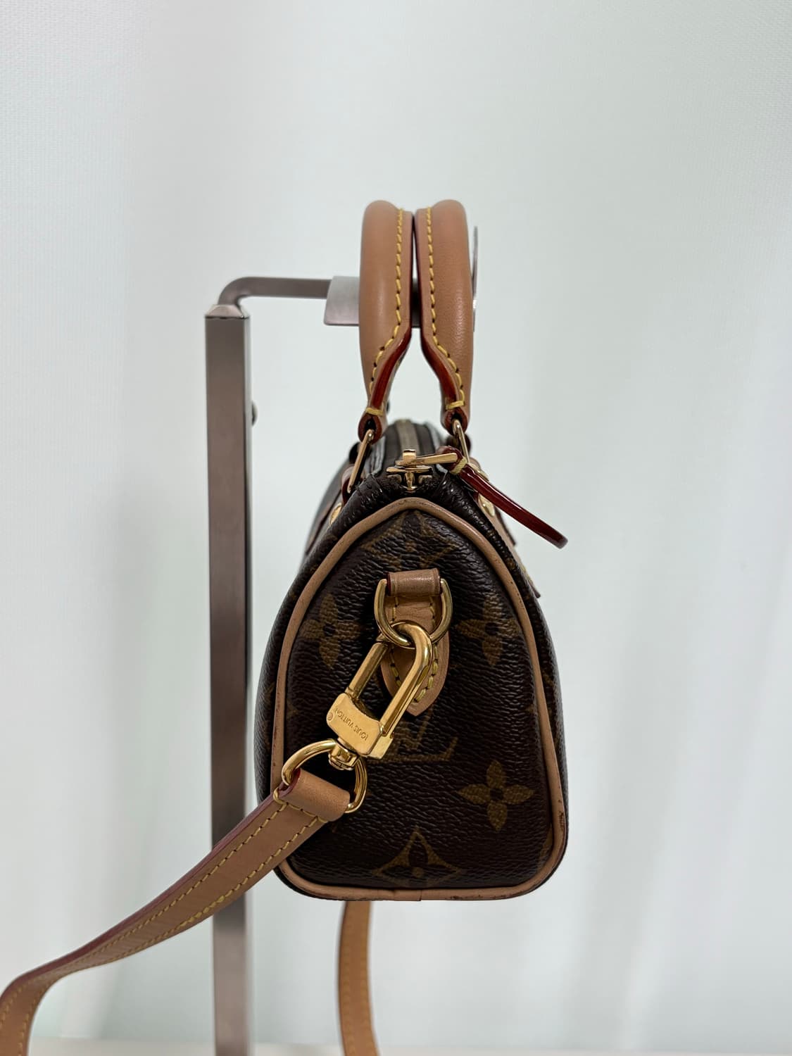 루이비통 나노스피디 크로스백 상품이미지6