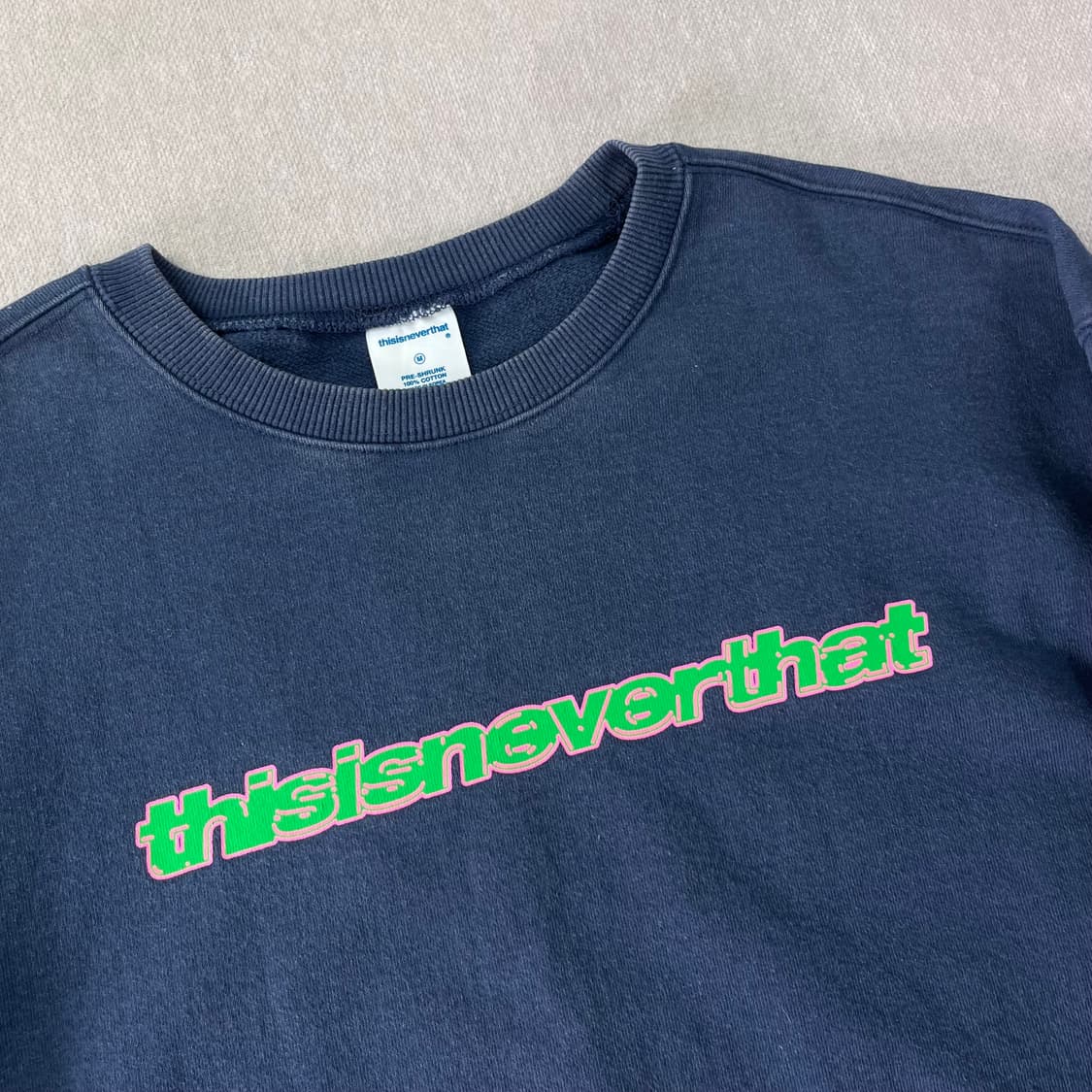 100 디스이즈네버댓 빅로고 맨투맨 상품이미지2