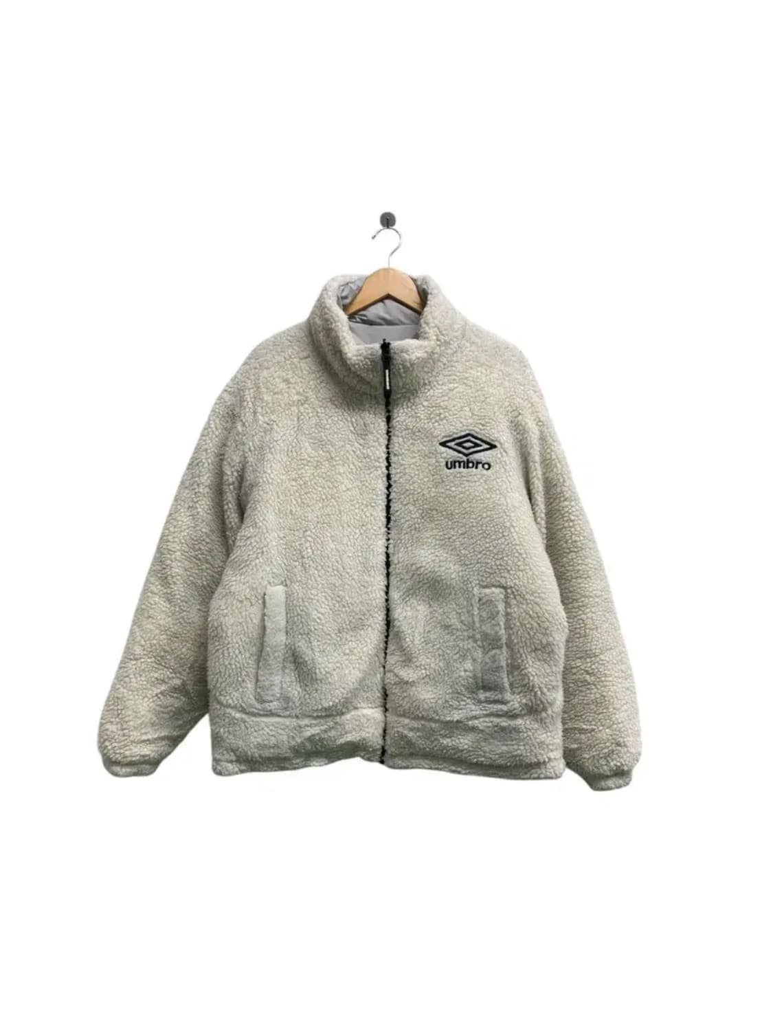 엄브로 Umbro 리버시블 뽀글이 패딩 L 상품이미지3