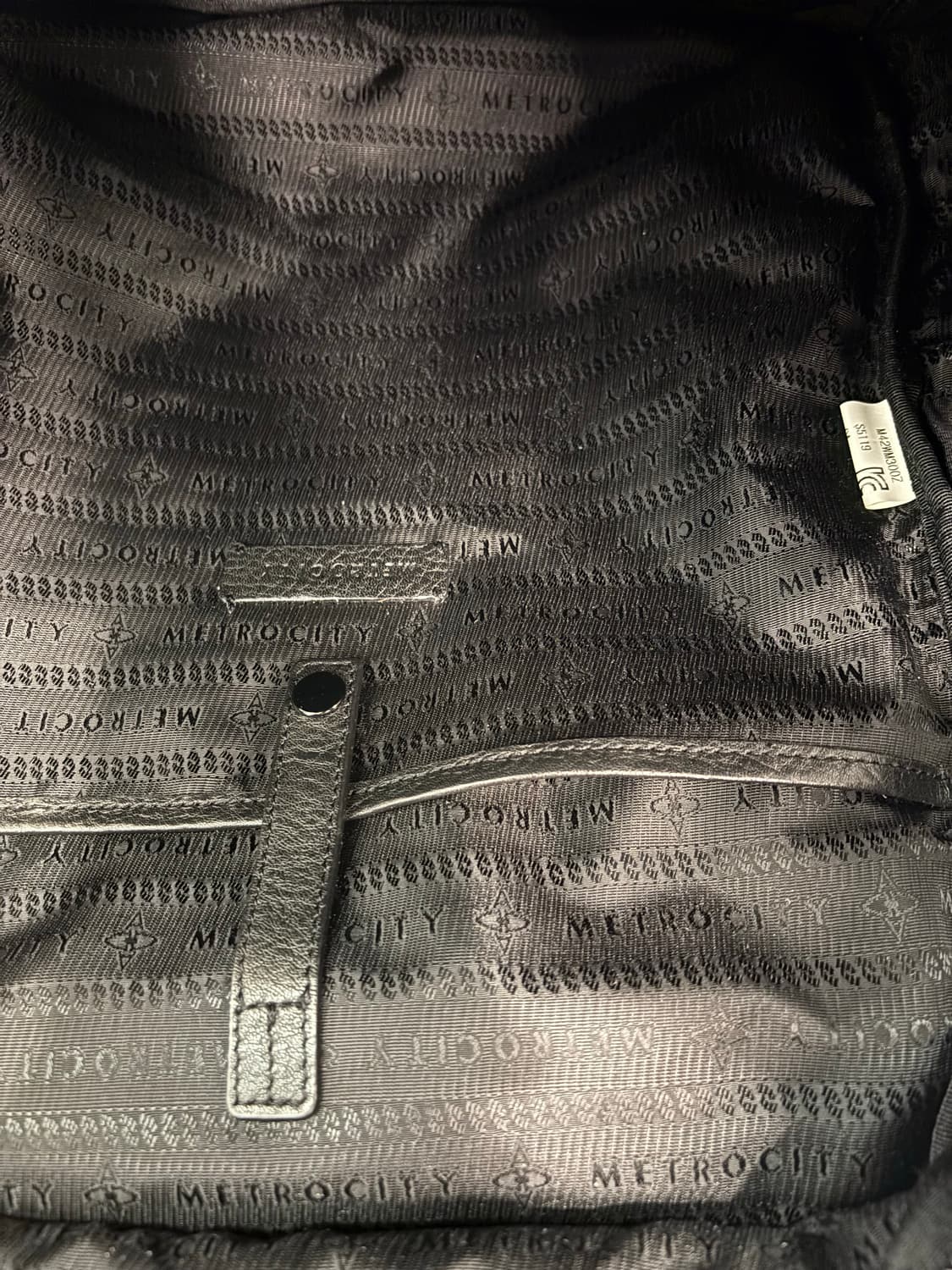 정품 메트로시티 가죽 백팩     상품이미지8