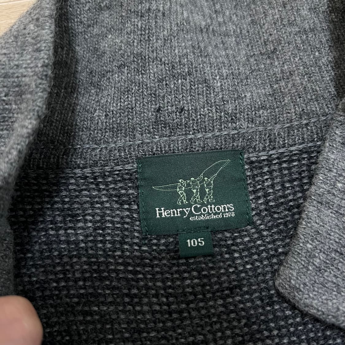 헨리코튼 여성 골프웨어 카라 니트 가디건 [그레이] XL/105 상품이미지4