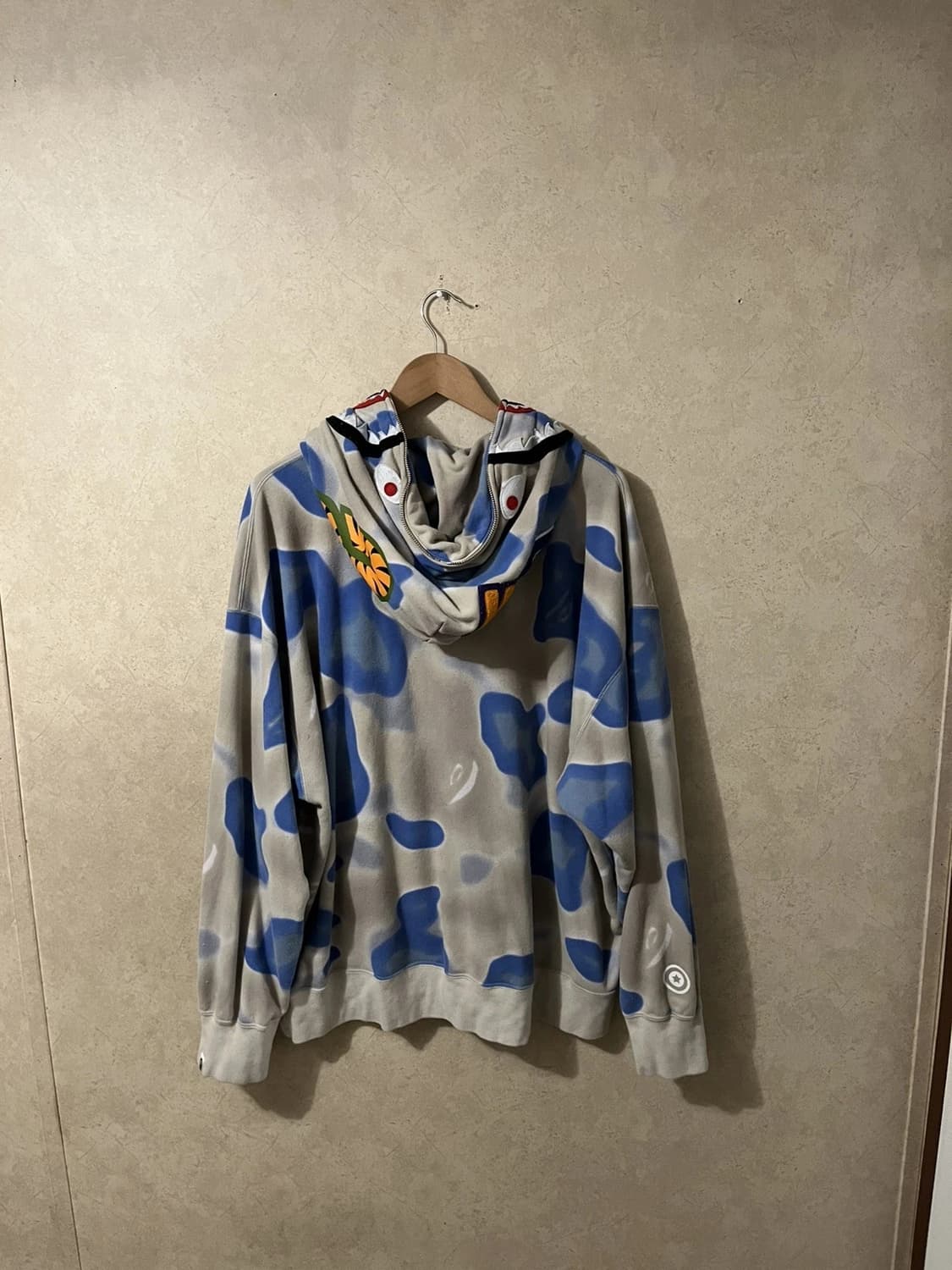 베이프 리퀴드 카모 샤크 풀 후드집업 블루 상품이미지2