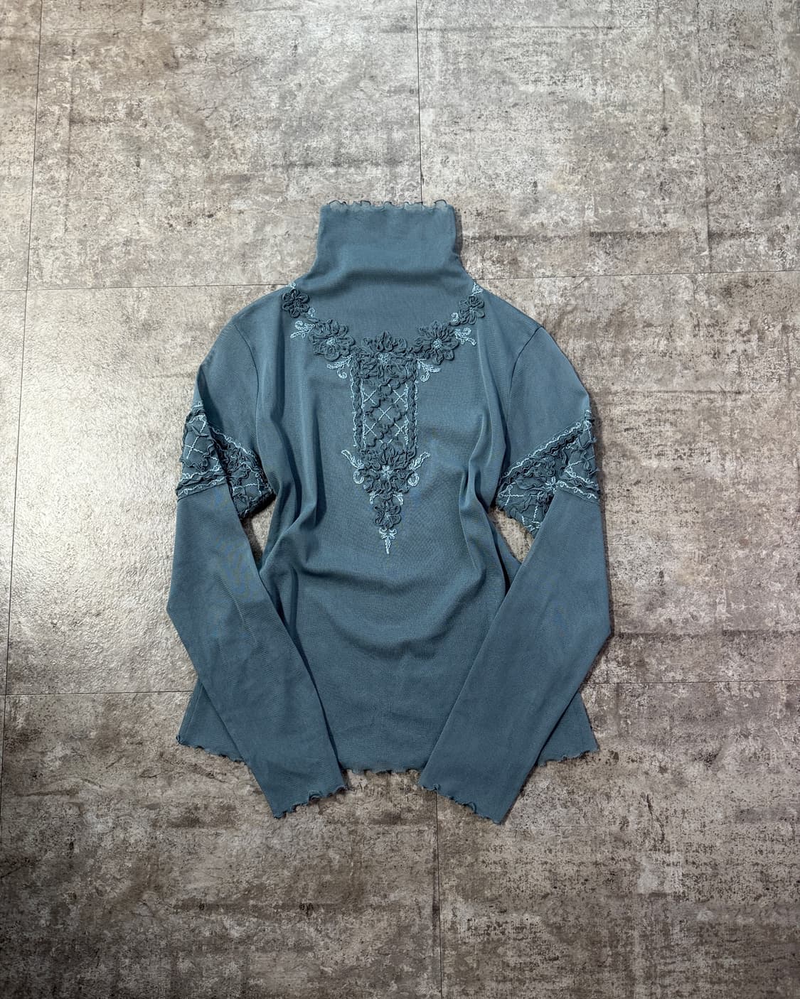 메쉬 레이스 러플 탑 상품이미지5