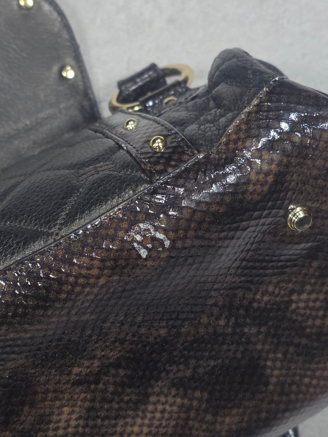 발렌시아가 00s 뱀피 핸드백 상품이미지8