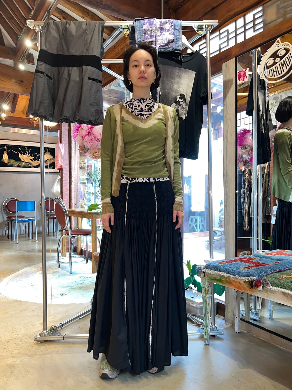 ALYSI hand embroidered long skirt 상품이미지3