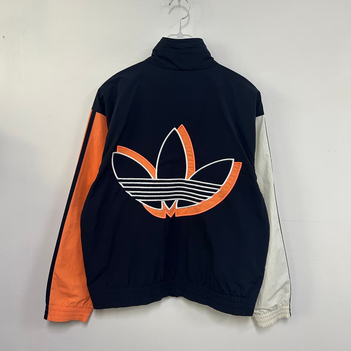 아디다스 빅로고 바람막이[1604] 상품이미지3