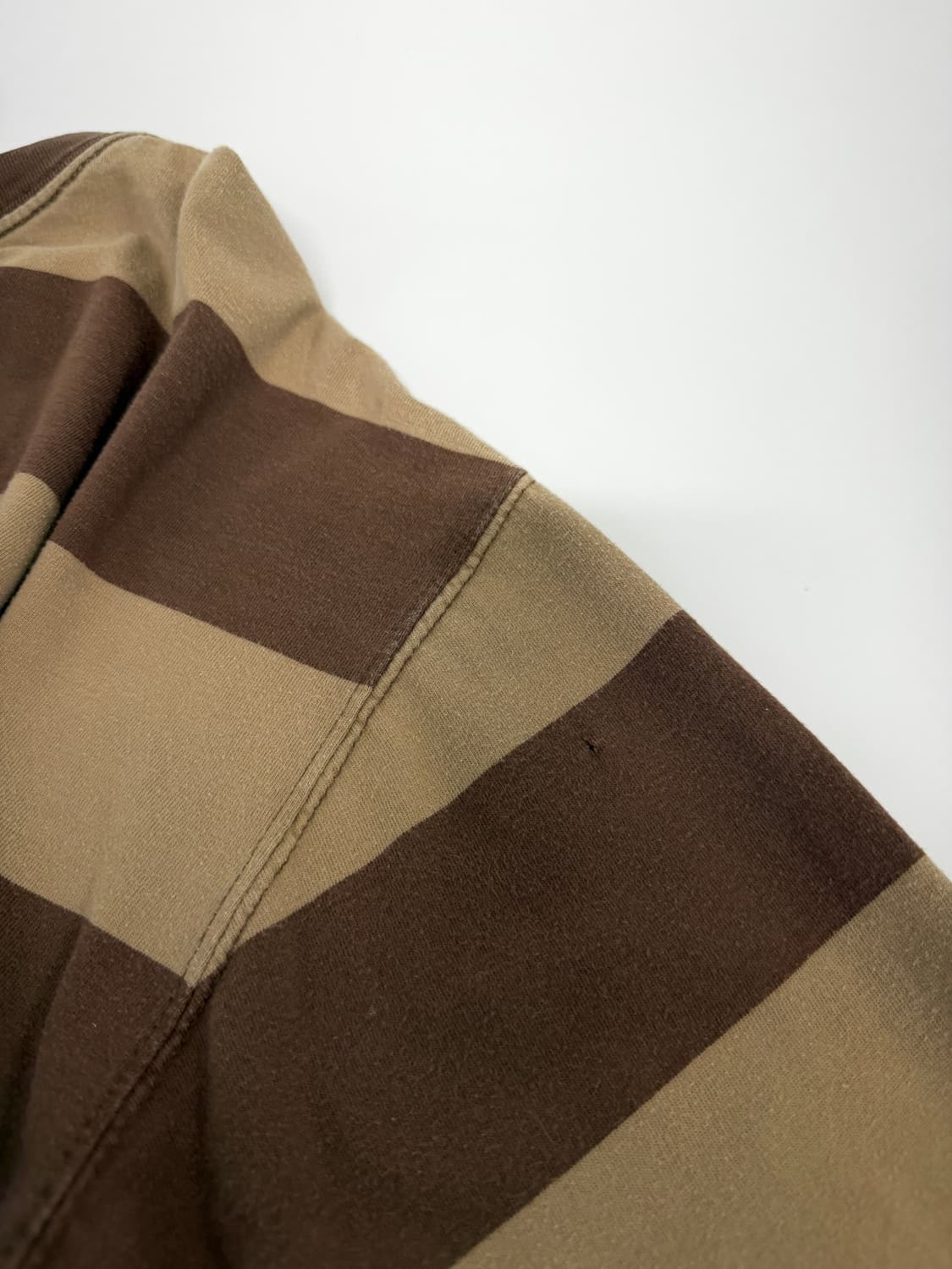 나이키 브라운 스트라이프 티 상품이미지3