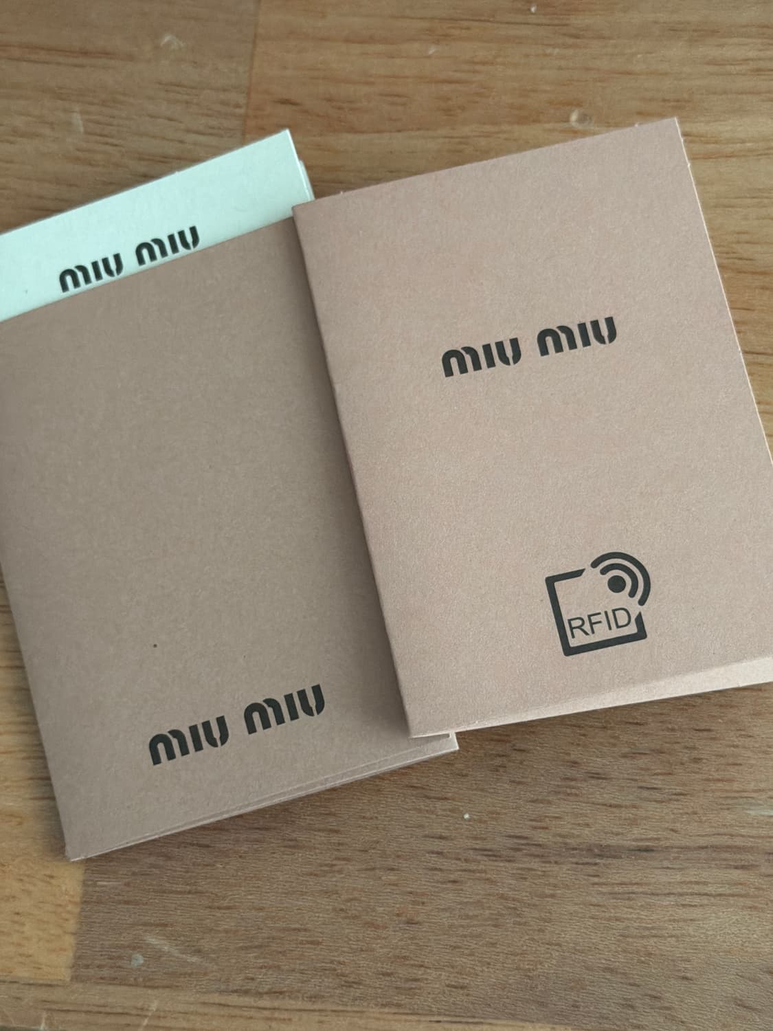 미우미우 발레리나 플랫 슈즈 35 상품이미지6