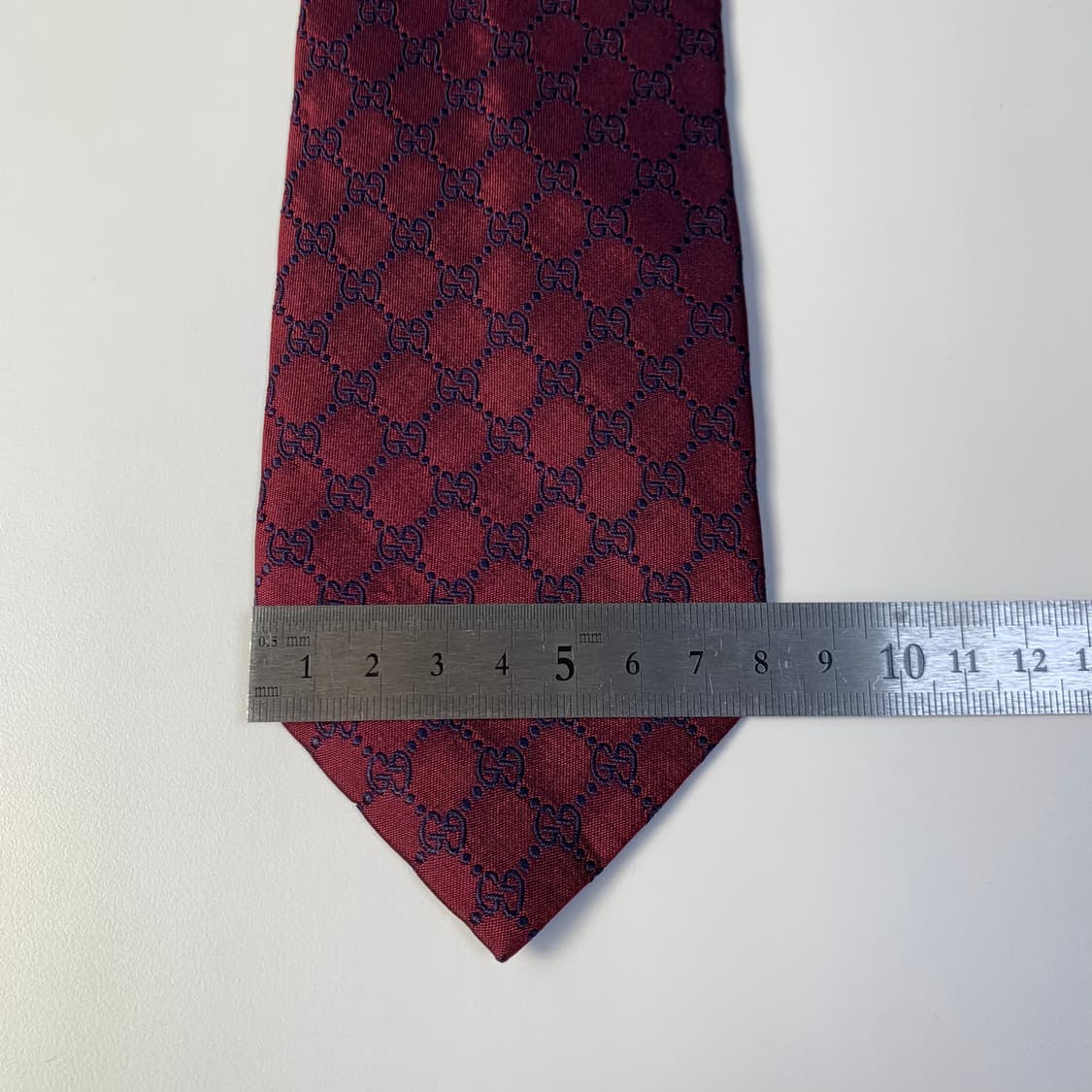 구찌(GUCCI) 신형 GG로고 모노그램 명품넥타이 100실크 8cm 상품이미지10