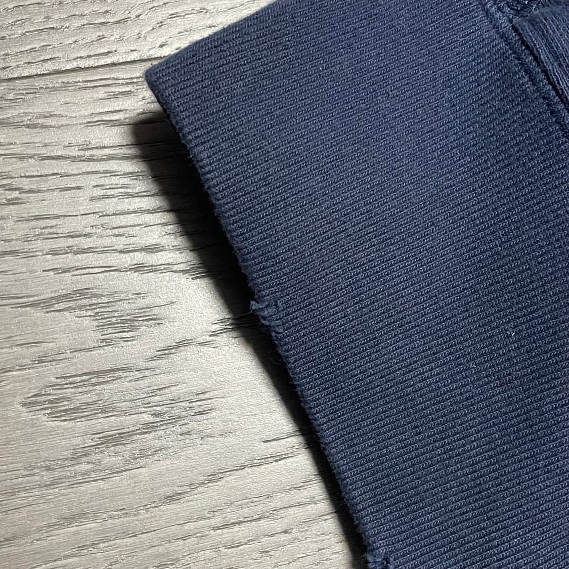 Khakis Distressed S/S Crewneck 상품이미지2
