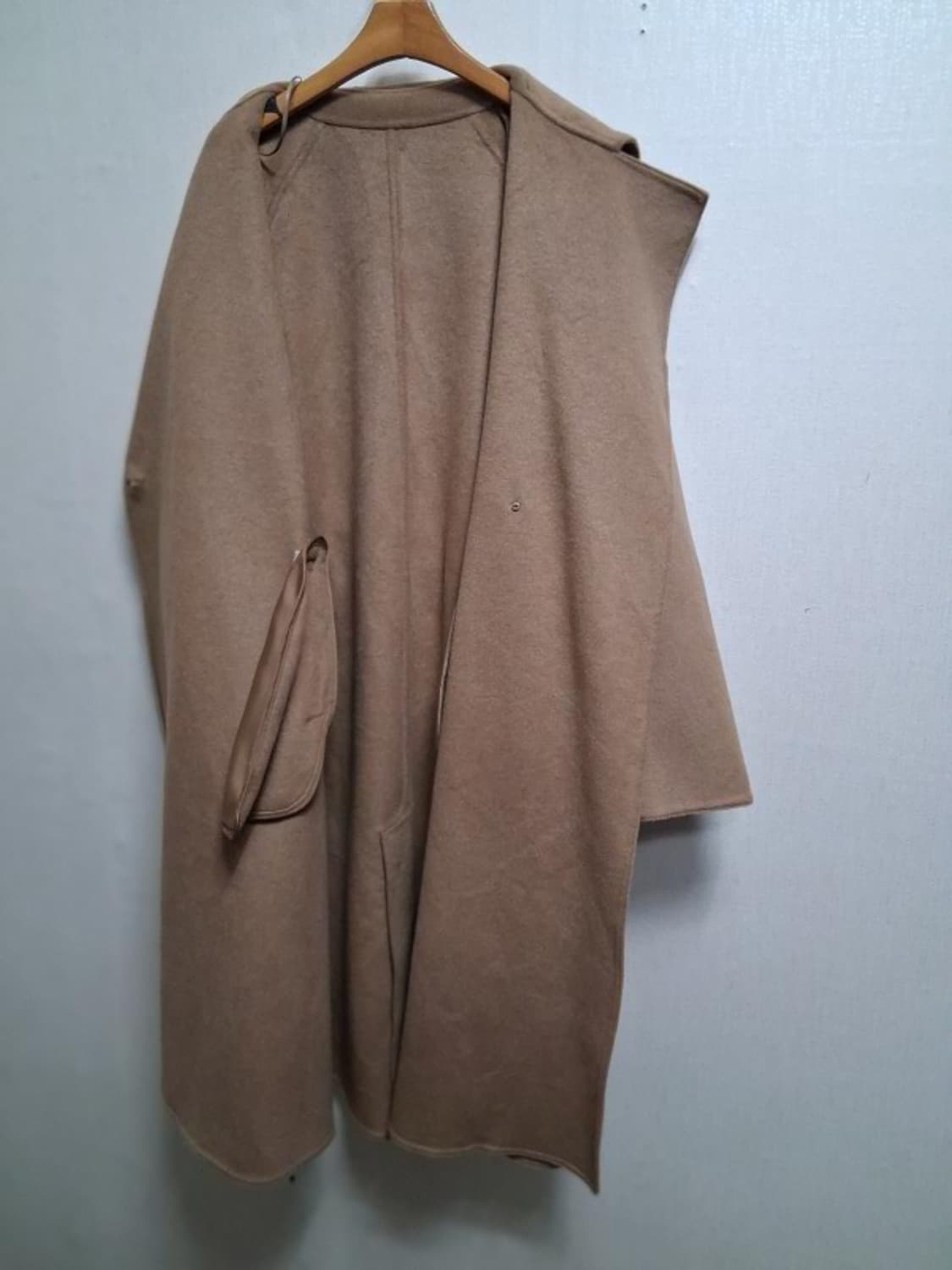 유니클로 소털 카멜 베이지 핸드메이드 울롱코트 7788  상품이미지5