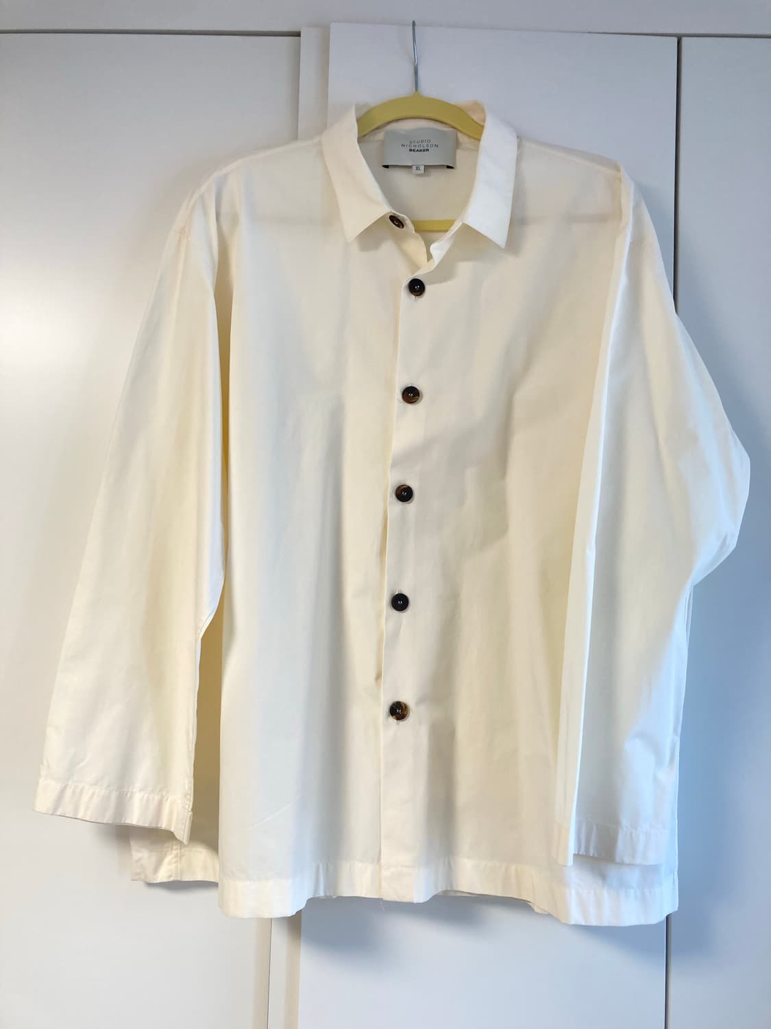 스튜디오 니콜슨 x 비이커 셔츠 상품이미지1