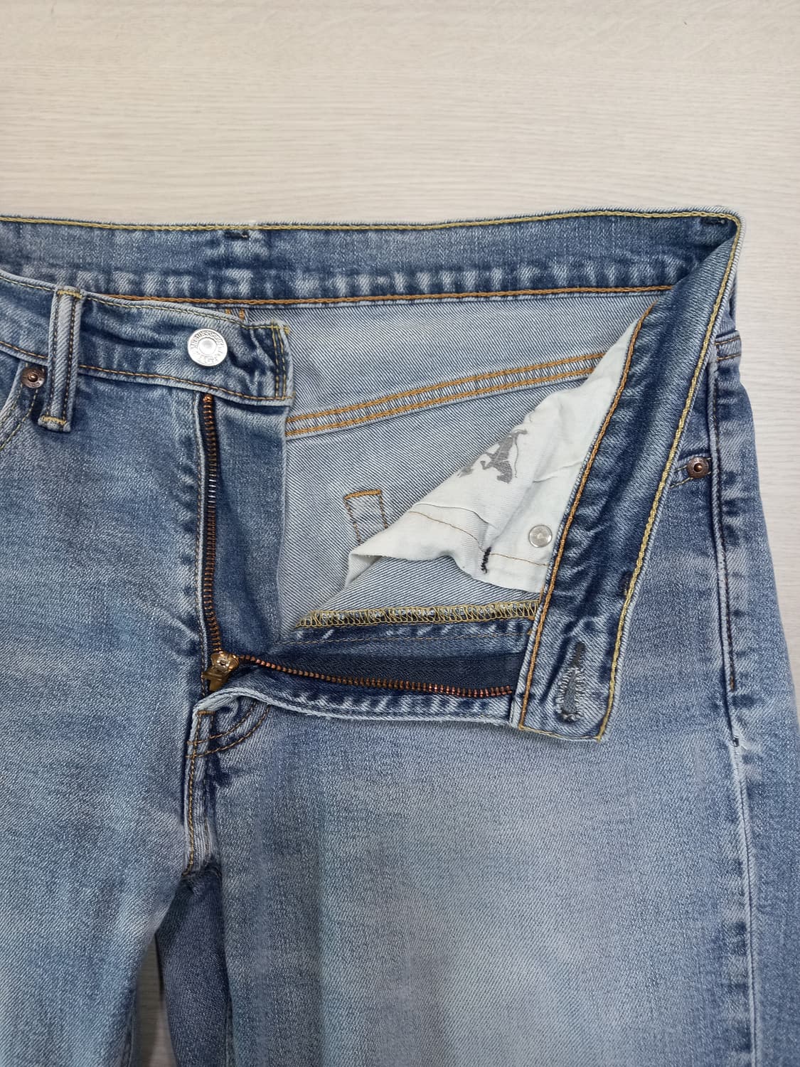 33 리바이스541 워싱 스판 슬림일자진 연청 33-435 상품이미지7