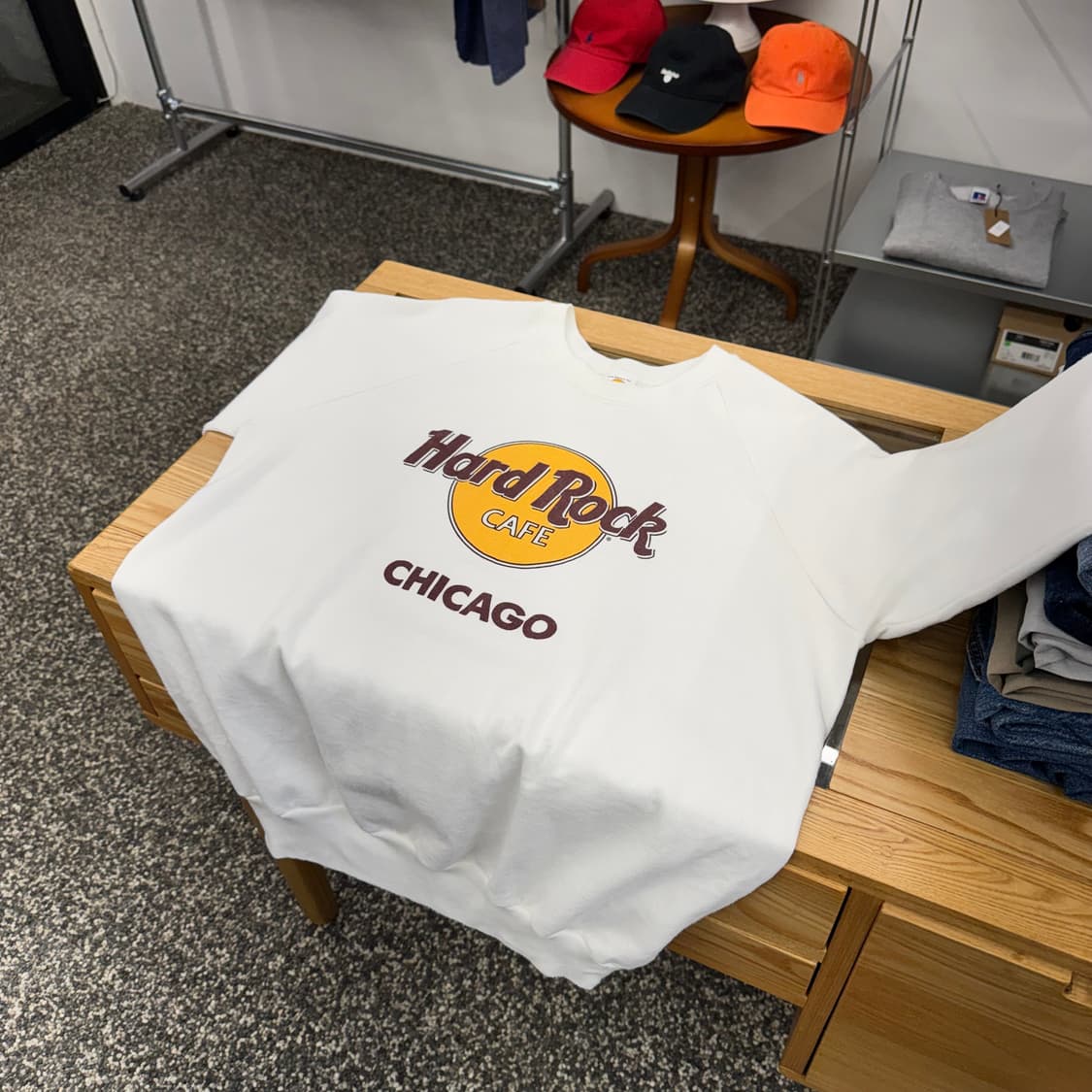 90s 하드락카페 시카고 스웻셔츠 맨투맨 made in USA (XL) 상품이미지1