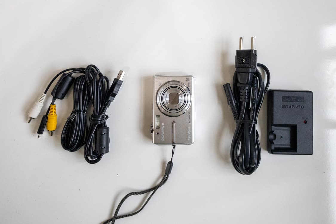 Olympus FE-240 / 빈티지 디지털 카메라 상품이미지9