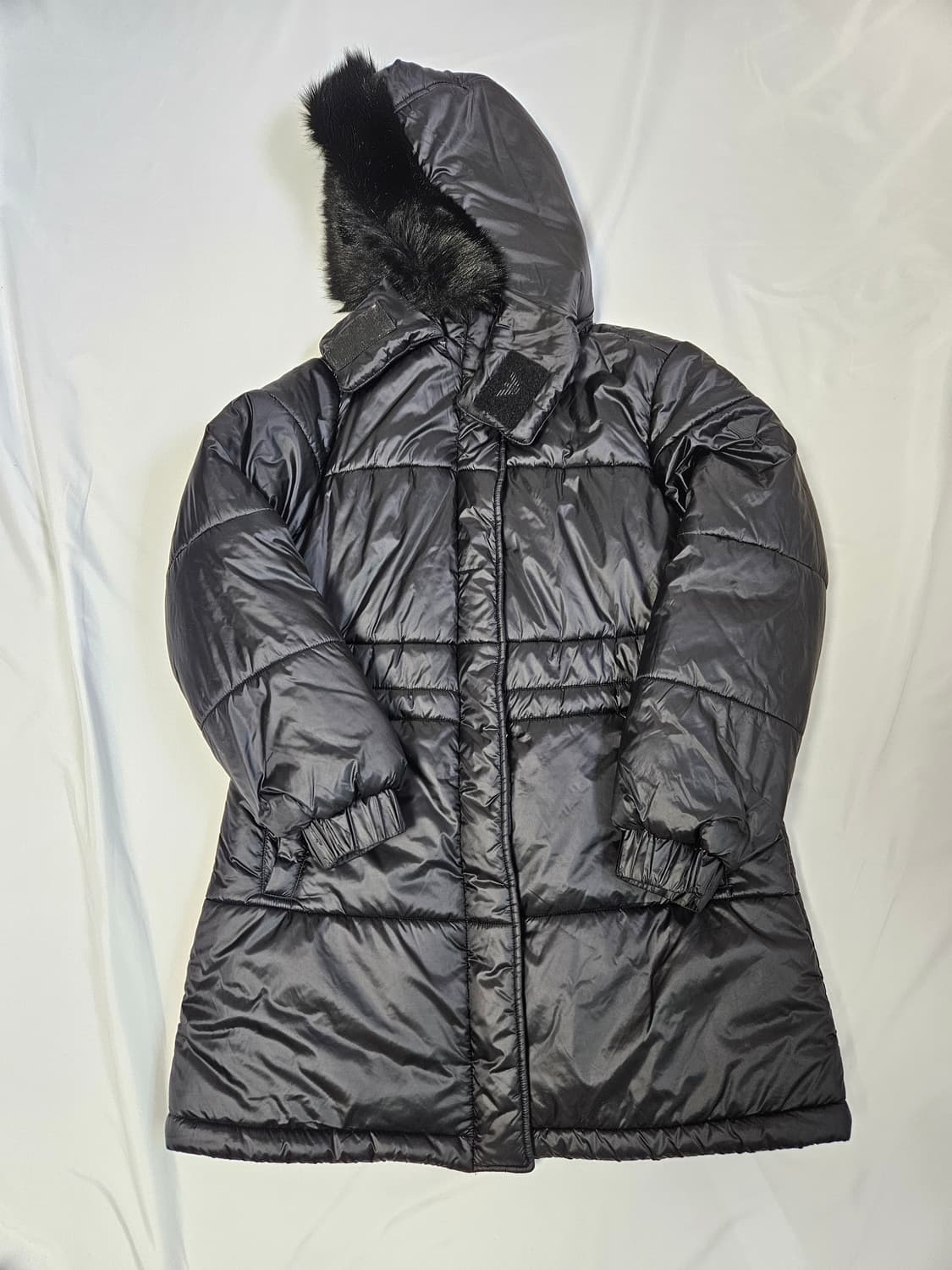 엠포리오 아르마니 체스트라인 경량패딩 코트 롱자켓 퍼 42 (거의새상품) 상품이미지1