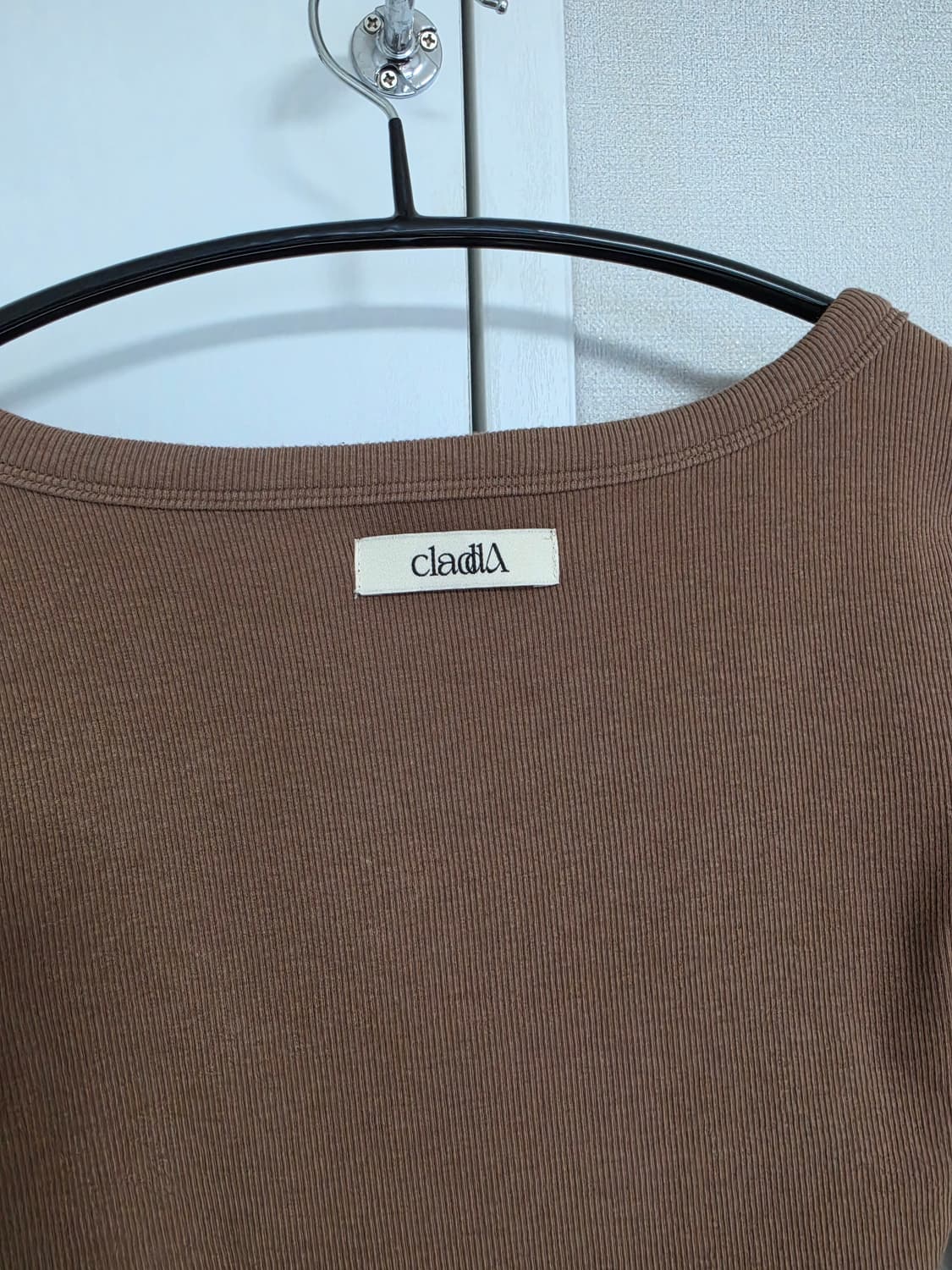 클라따 에센셜티 브라운 상품이미지2