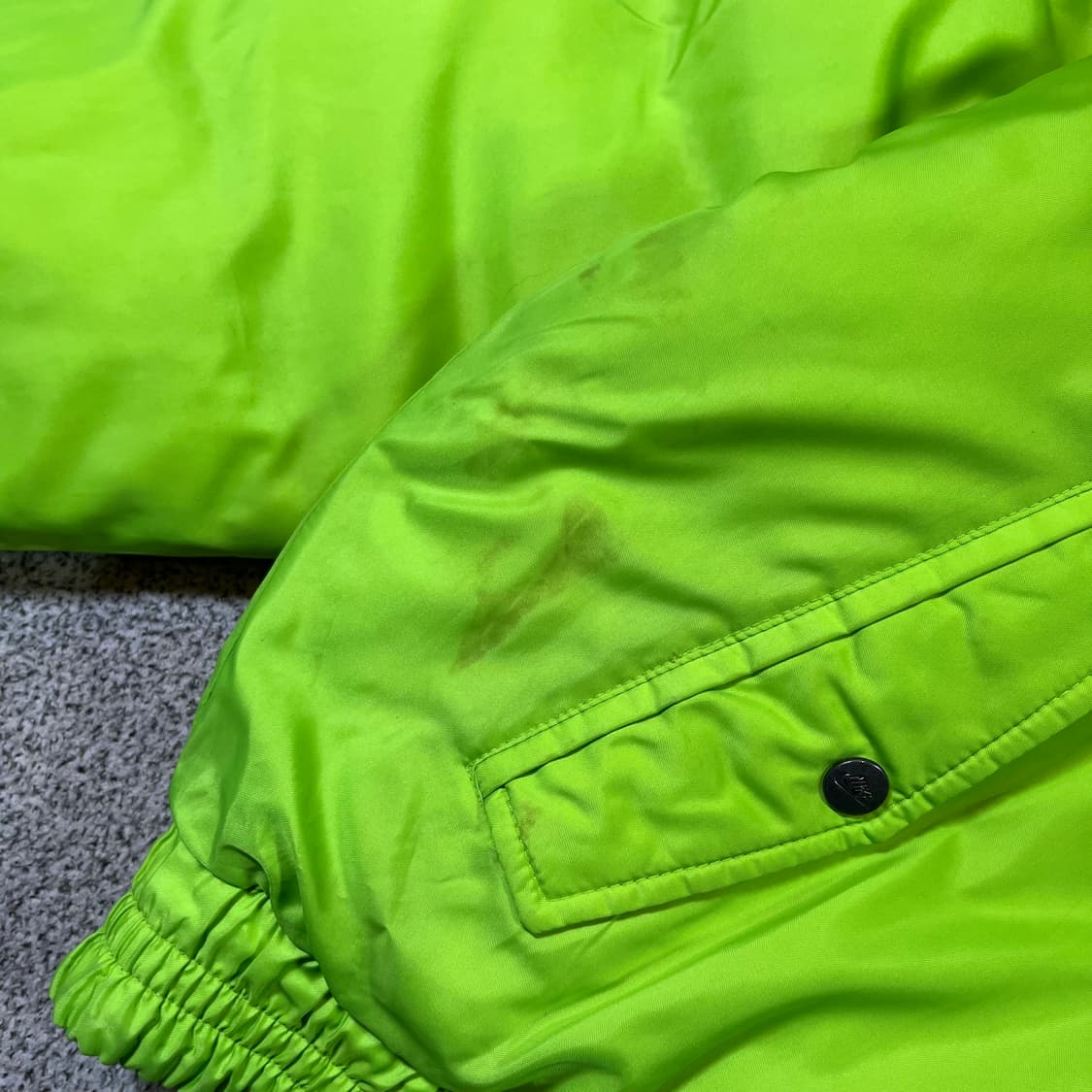 삼나스포츠 나이키 올드스쿨 덕다운 리버시블 패딩 상품이미지6