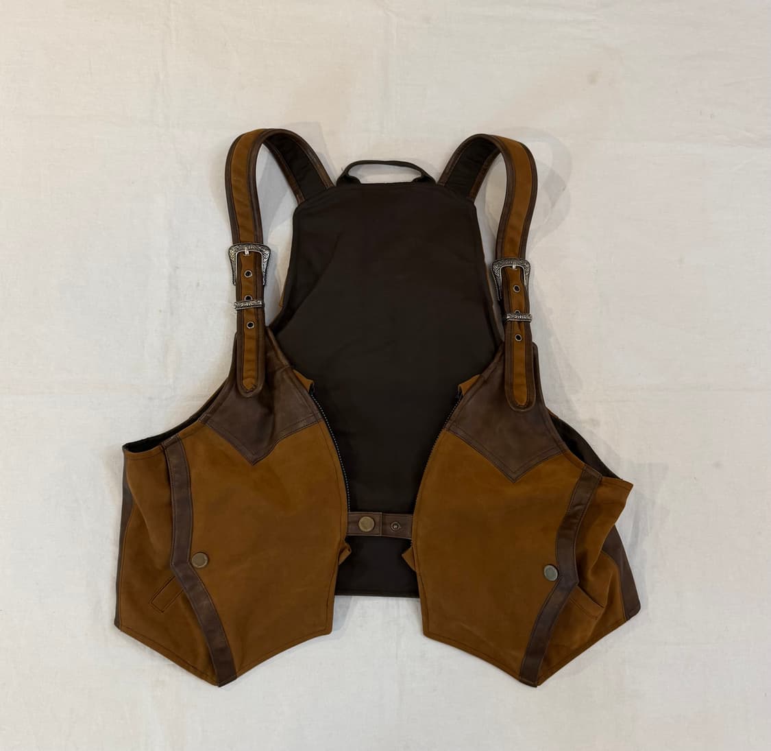 미발매 샘플) 앤더슨벨 웨스턴 브라운 스웨이드 베스트 백팩 상품이미지2