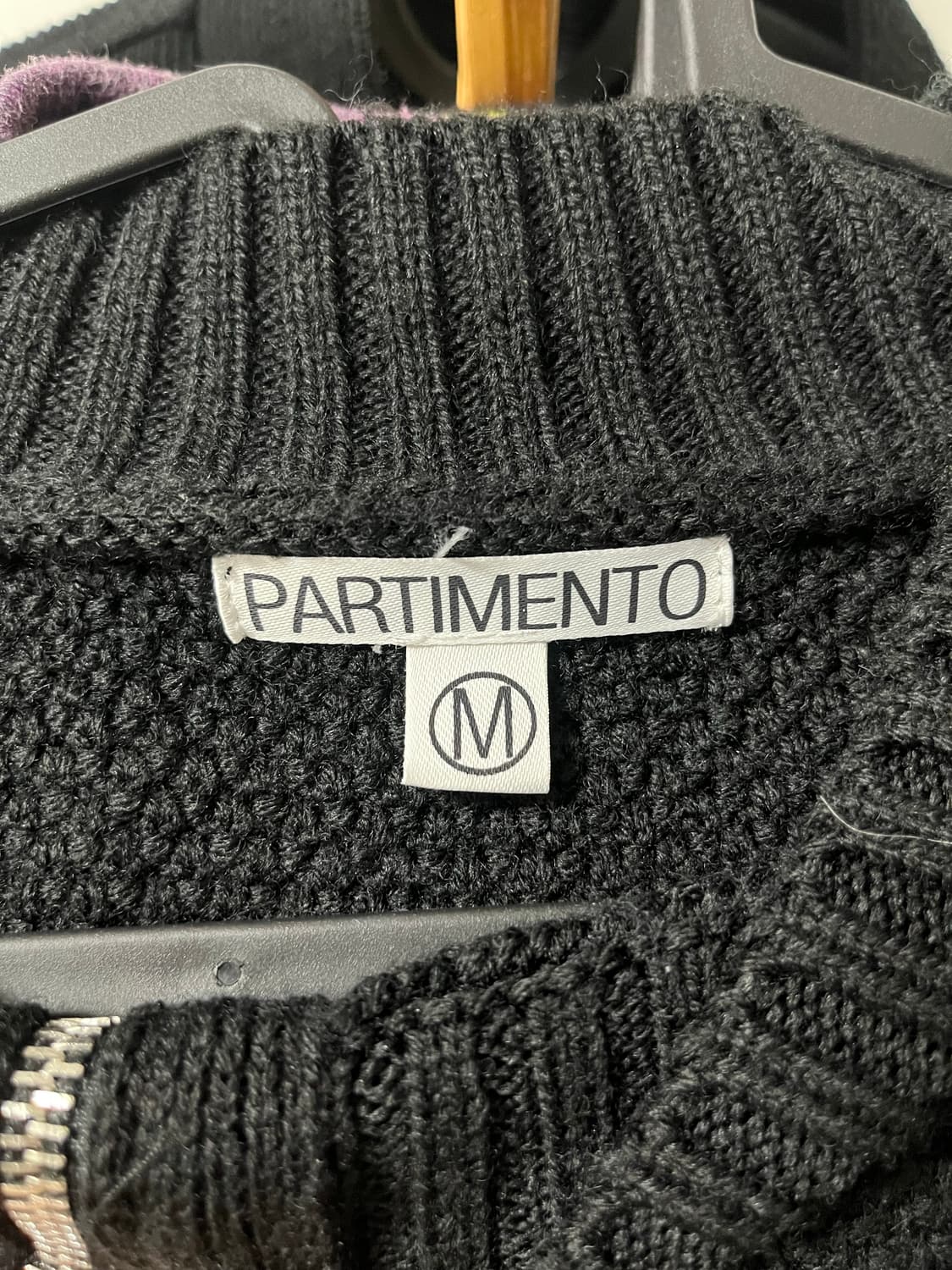 파르티멘토우먼 어시메트릭 집업 니트 상품이미지3