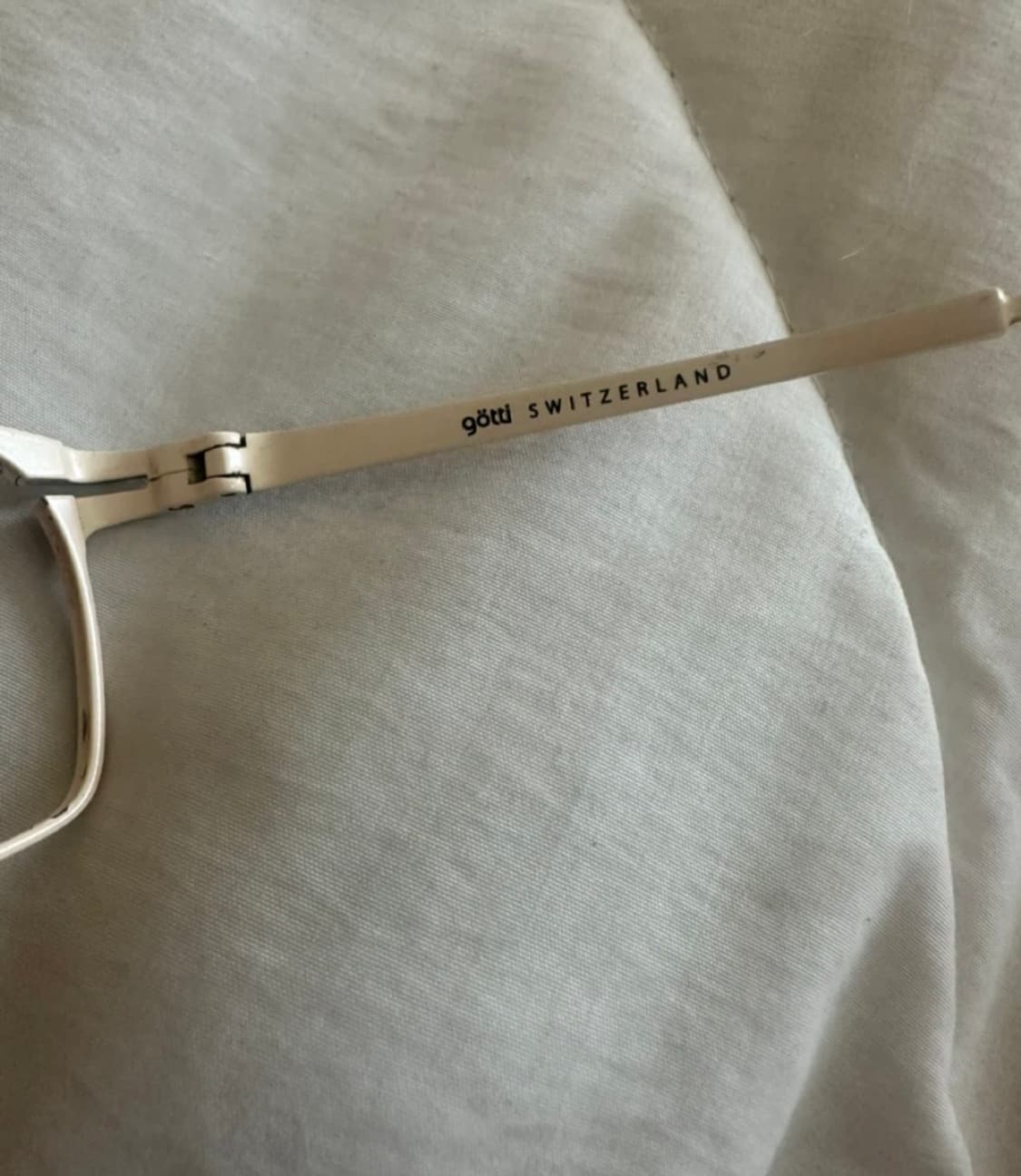 고띠(gotti) 티타늄 안경테 상품이미지9