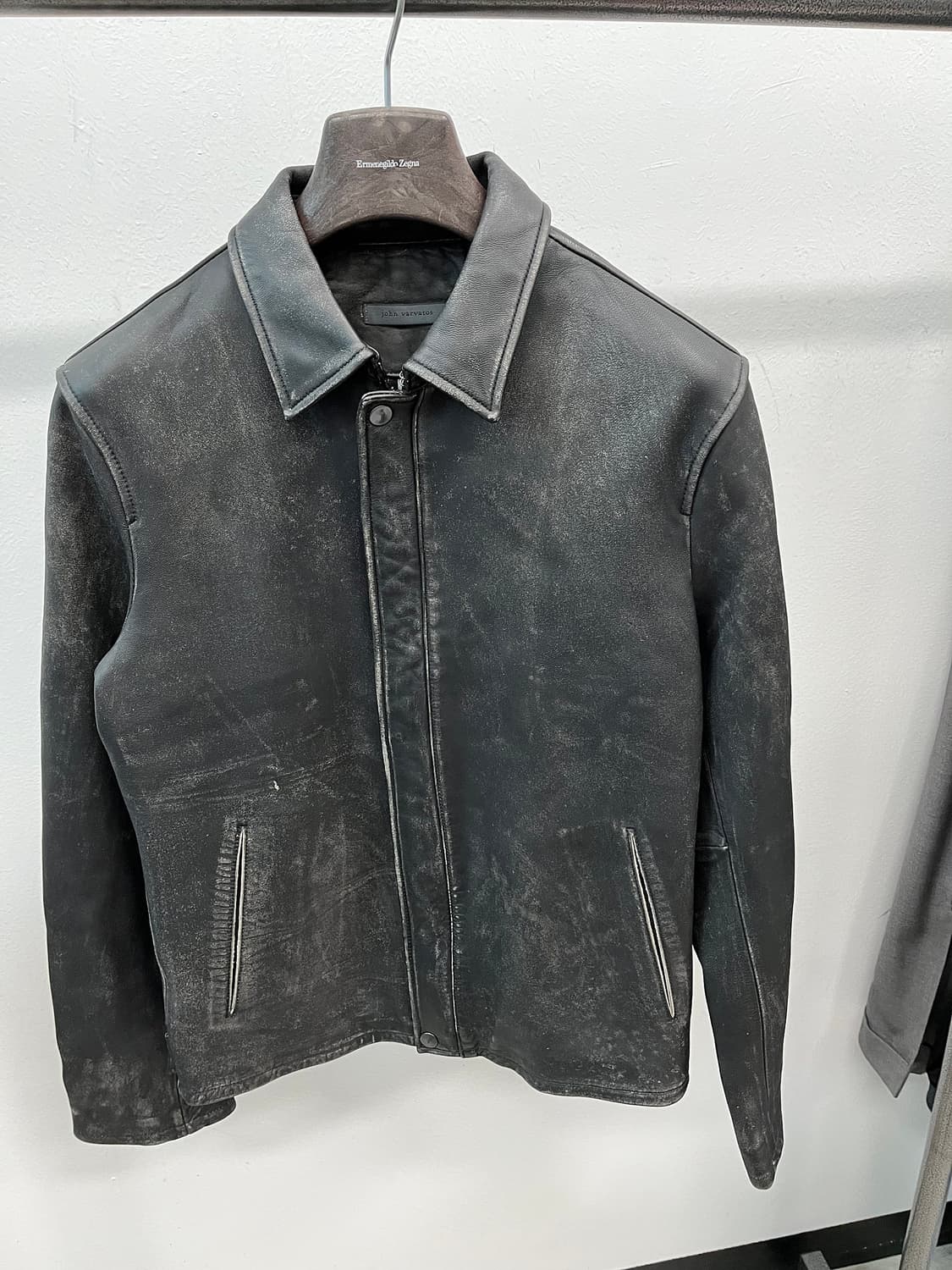 95) 존바바토스 24aw 가죽자켓  상품이미지2