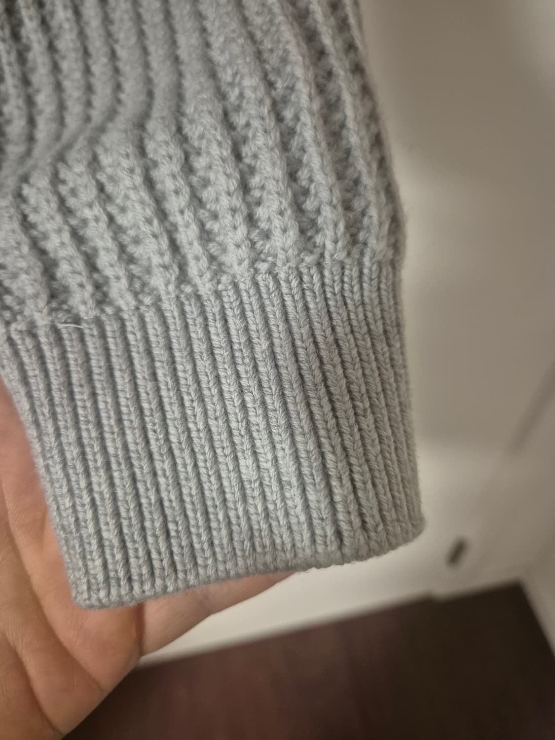 Cp컴퍼니 니트 패딩 코리아 익스클루시브 L사이즈  상품이미지4