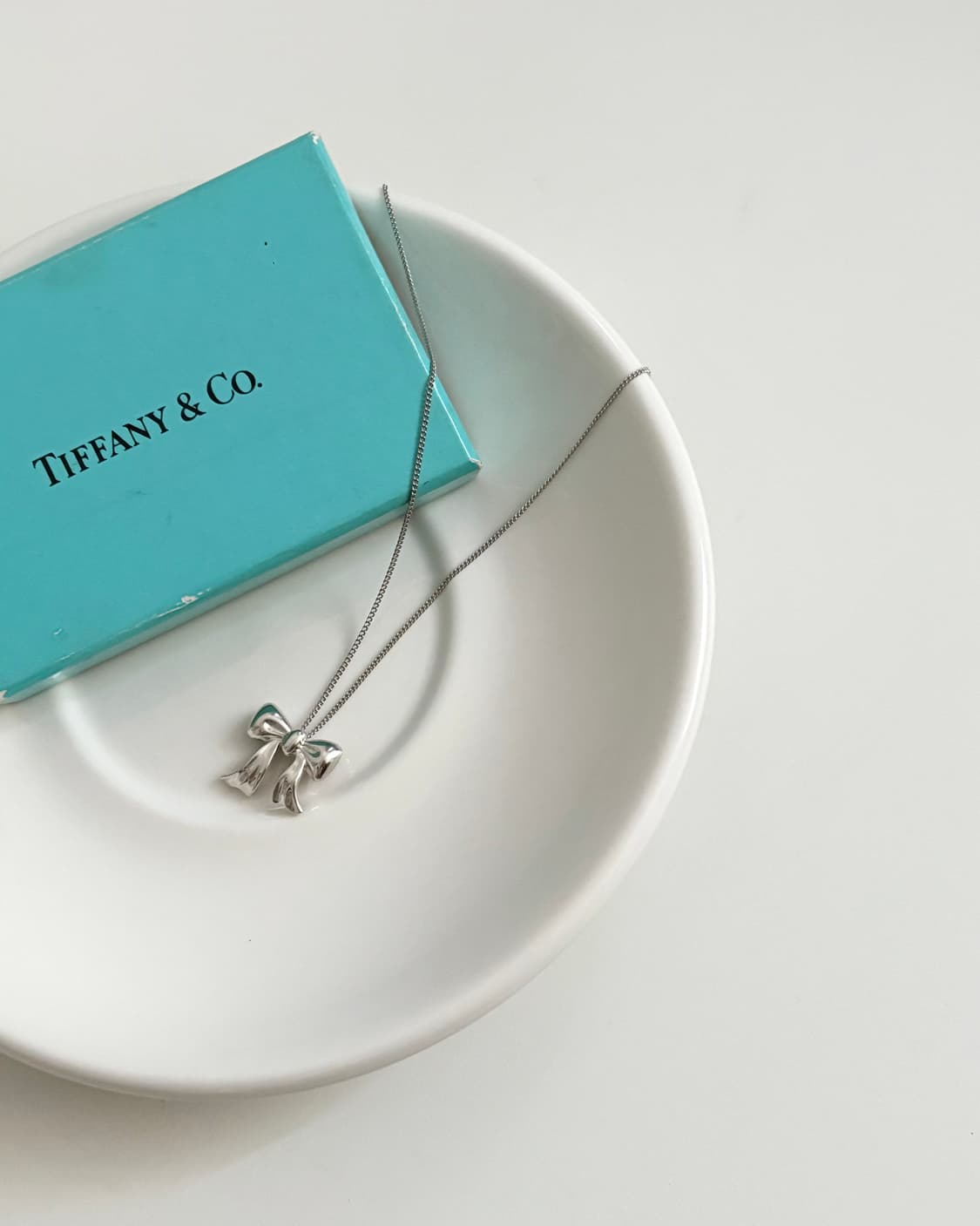 티파니앤코 리본 실버 목걸이(SV925) 상품이미지9