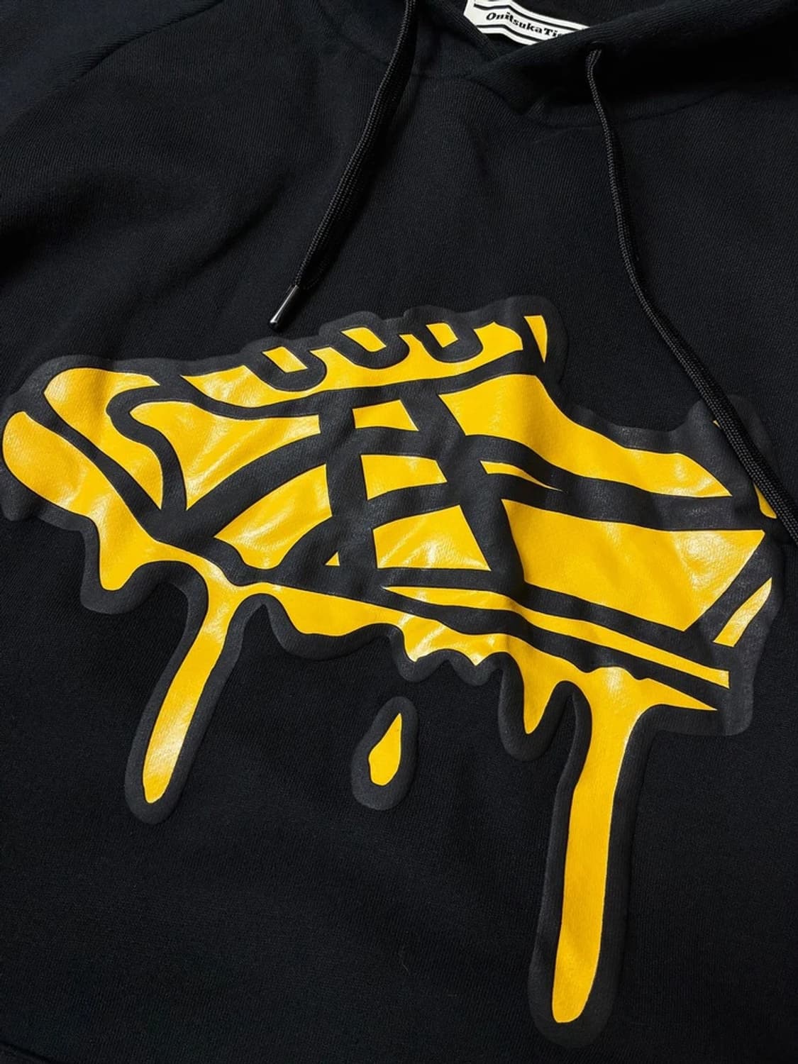 오니츠카타이거 22FW 아이코닉 헤비코튼 후드티 PN8124 상품이미지3