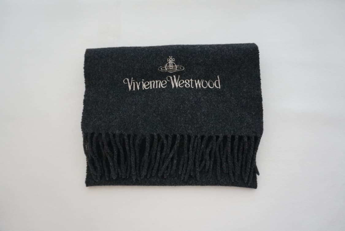 비비안웨스트우드 캐시미어 혼방 머플러-다크그레이 상품이미지1