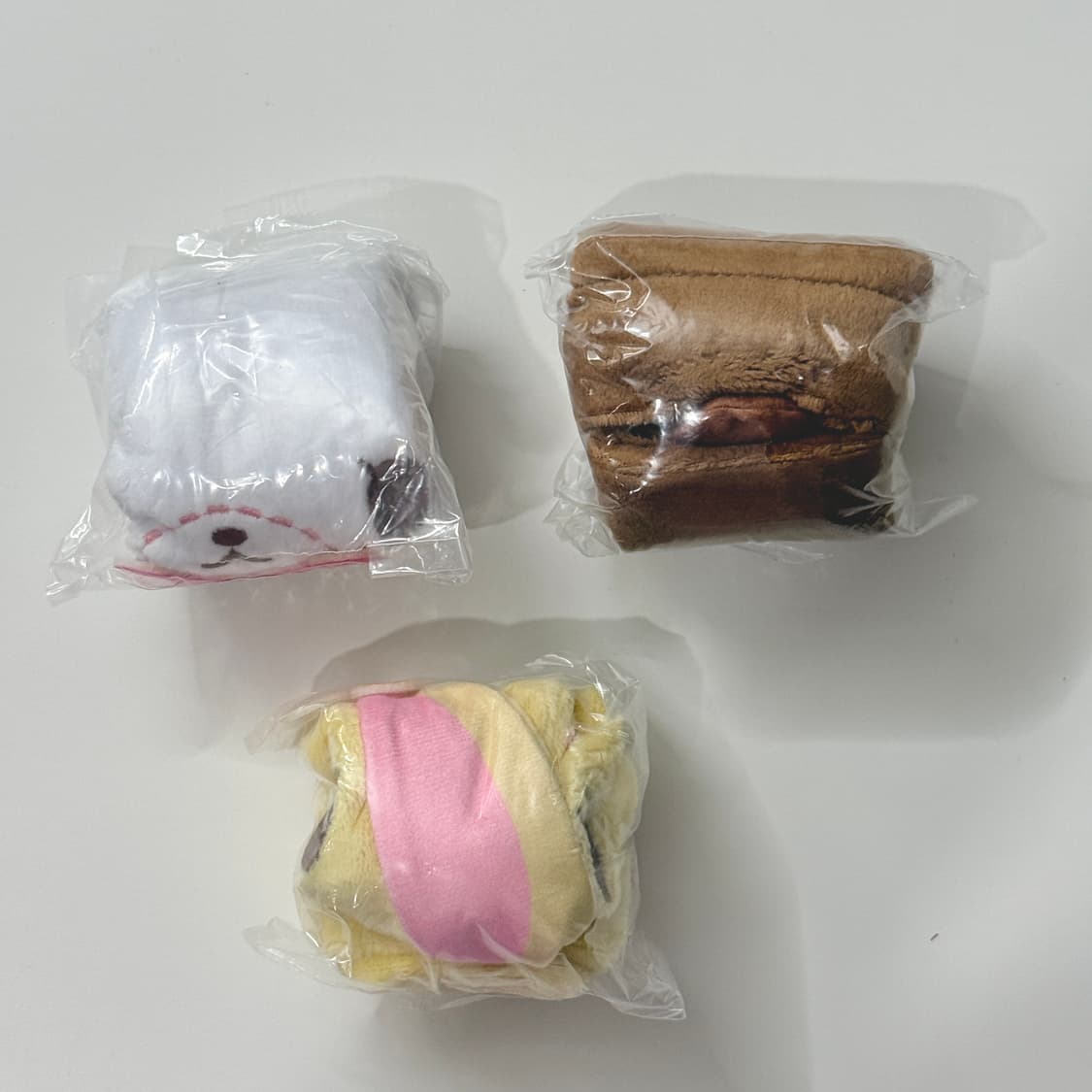 슈가바니즈 파우치 가챠 시로우사 쿠로우사 하나우사 상품이미지1