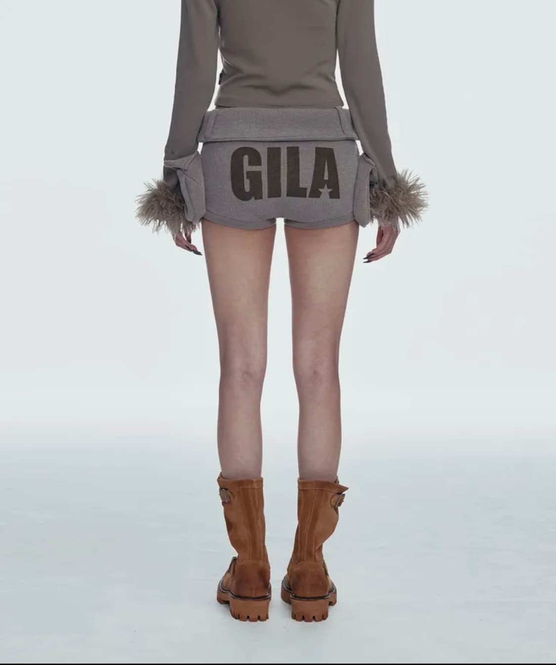 BOLD LOGO POCKET KNIT SHORTS_BROWN  상품이미지1