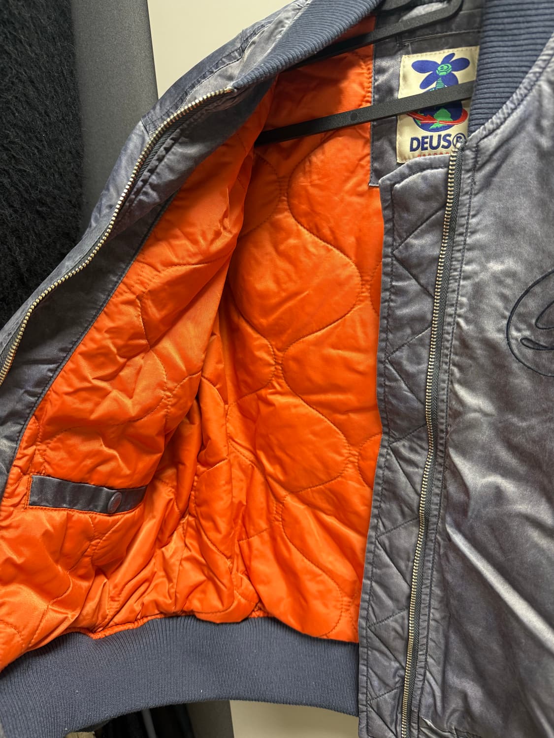 데우스 항공점퍼 상품이미지2