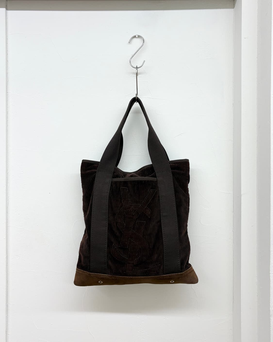 입생로랑 브라운 코듀로이 토트백 상품이미지2