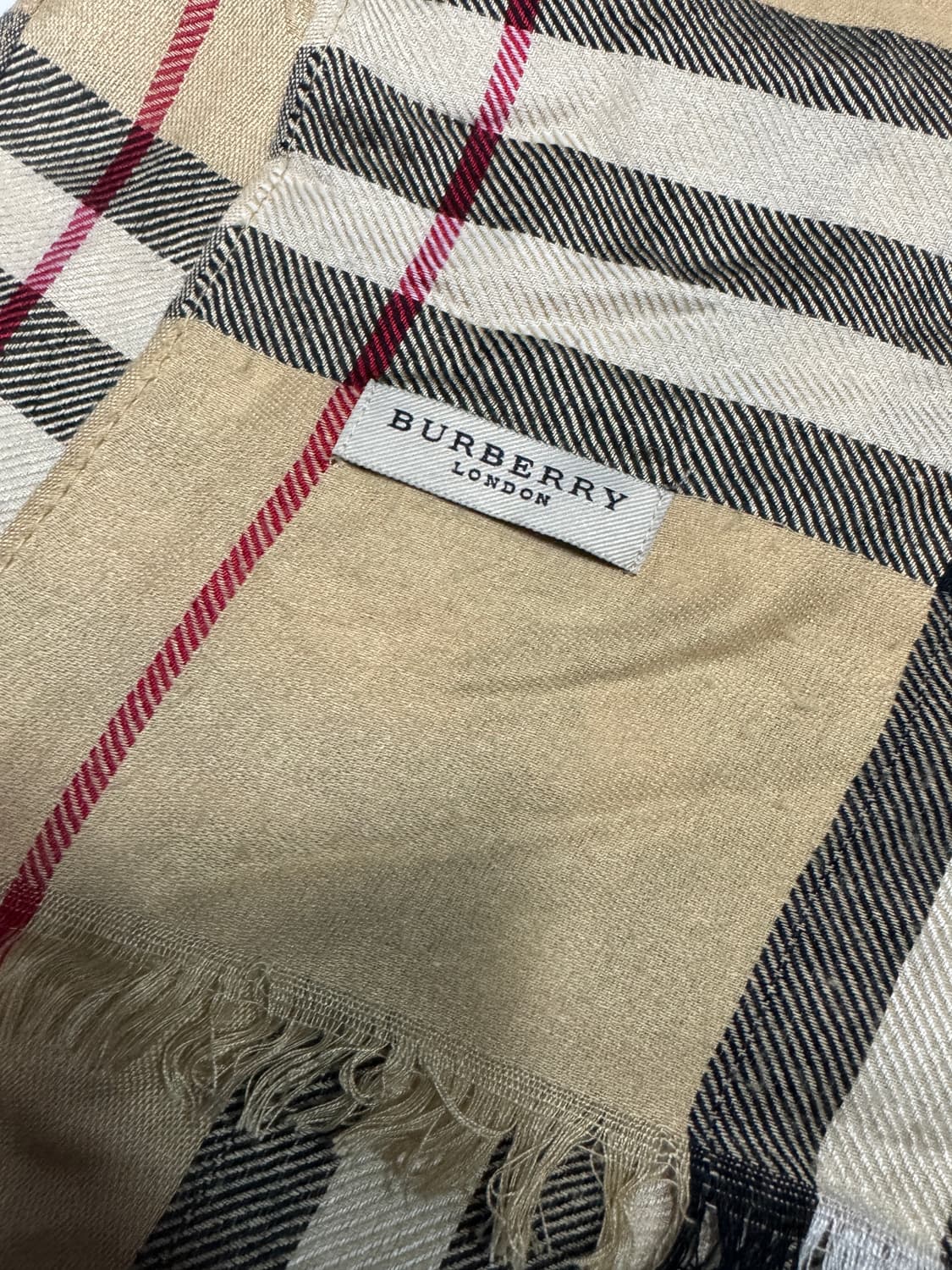 버버리 런던 커스텀 빅 사이즈 시그니처 체크 머플러 상품이미지2